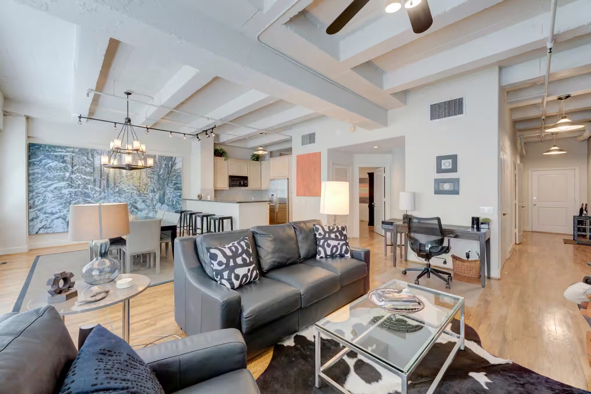 Photo 2 of 1120 Texas Street 5D, Houston, TX