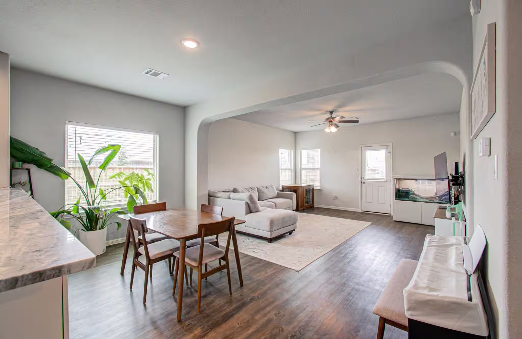 Photo 4 of 10535 Amador Peak Drive, Rosharon, TX