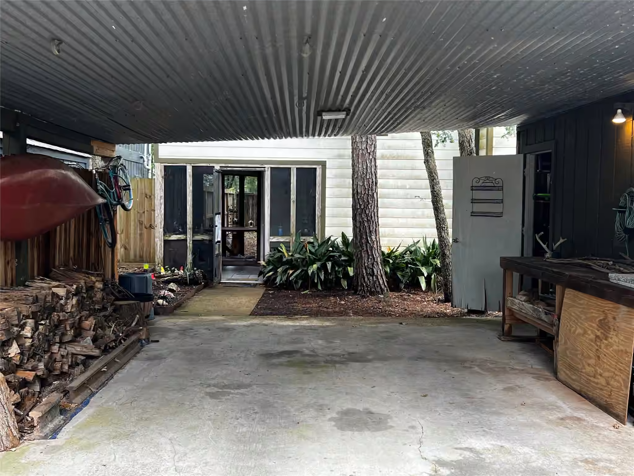 Photo 2 of 26625 Quail Court, Huntsville, TX