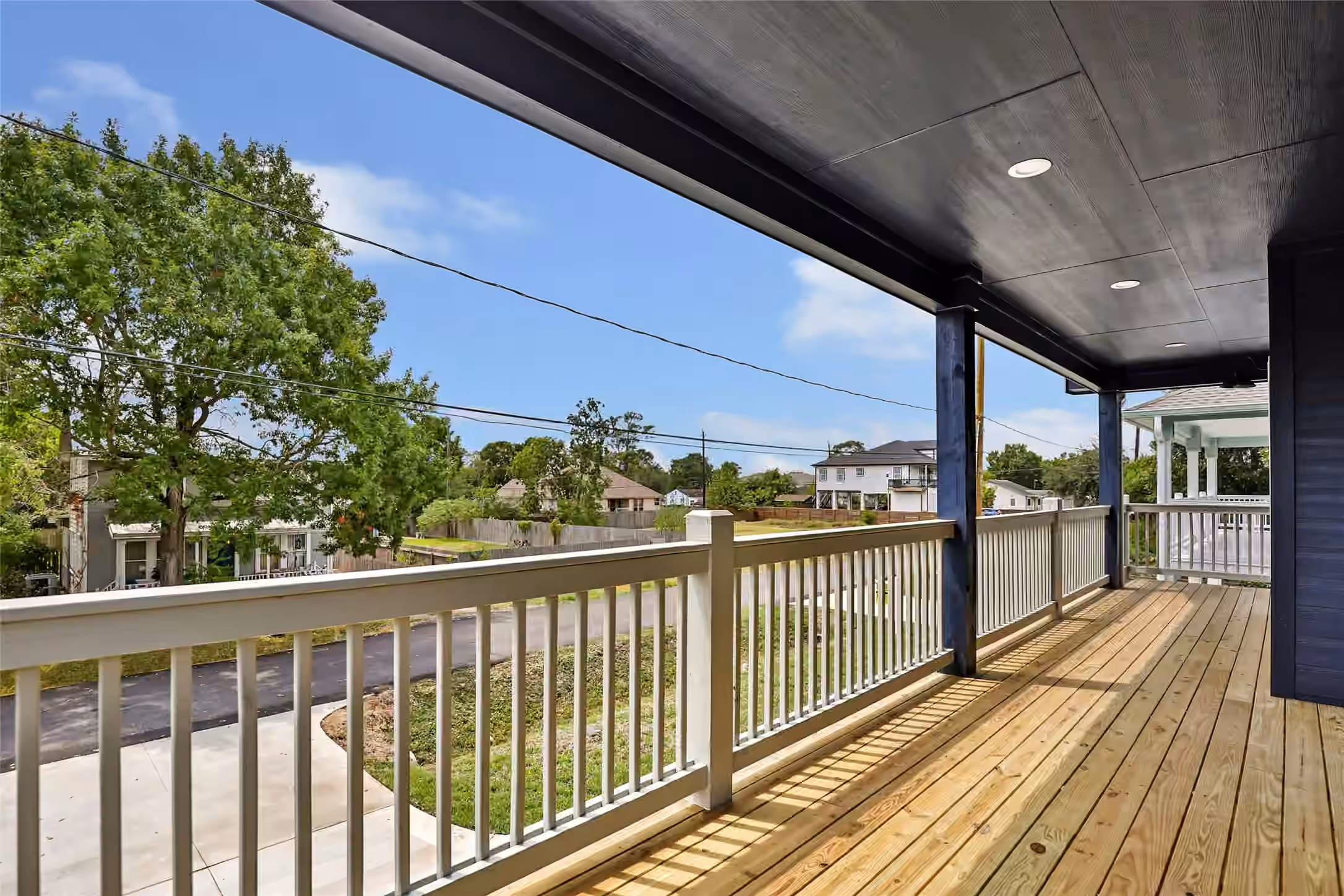 Photo 2 of 112 Dwire Drive, La Porte, TX