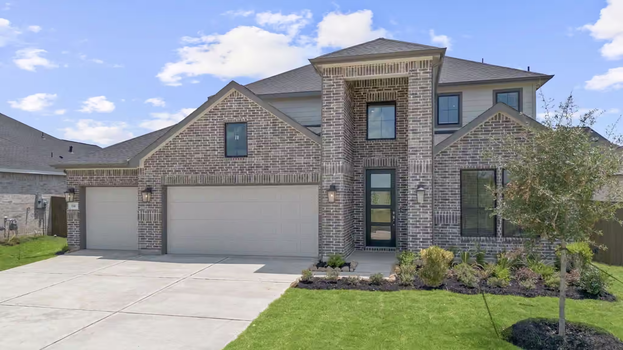 Photo 2 of 116 Black Hickory Drive, Waller, TX