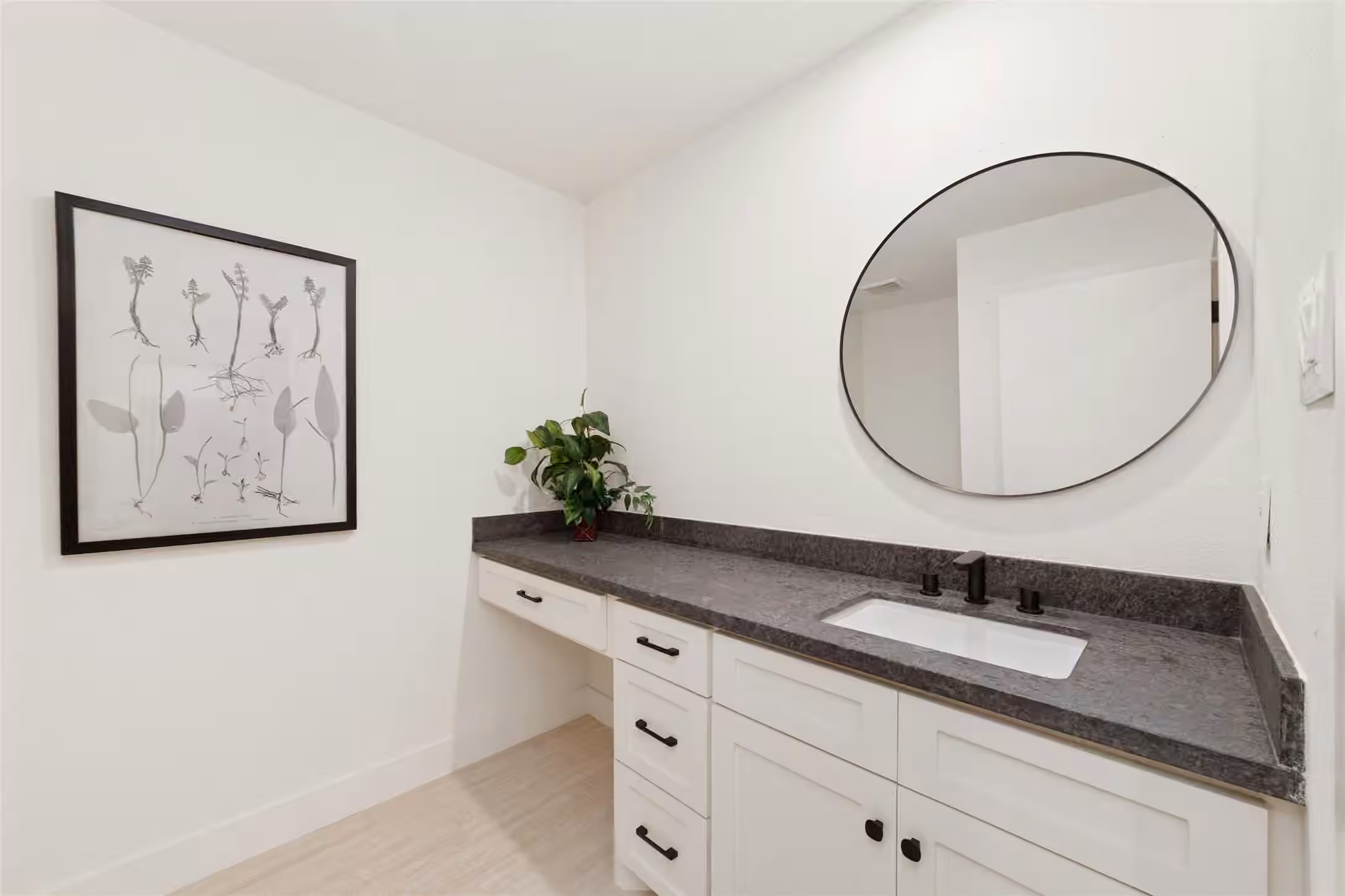 Photo 6 of 9374 Briar Forest Drive, Houston, TX