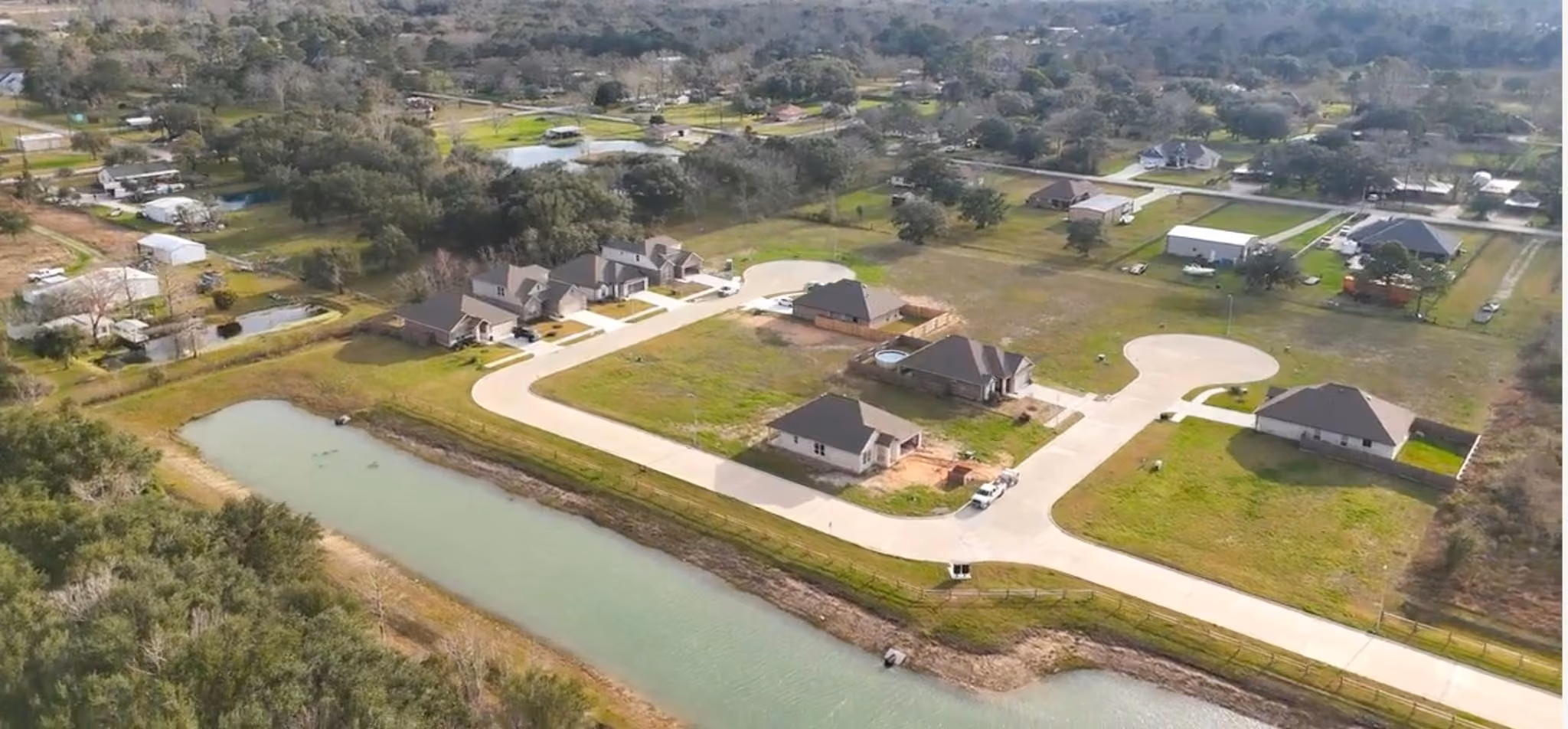 Photo 4 of 15827 Red Maple Lane, Santa Fe, TX