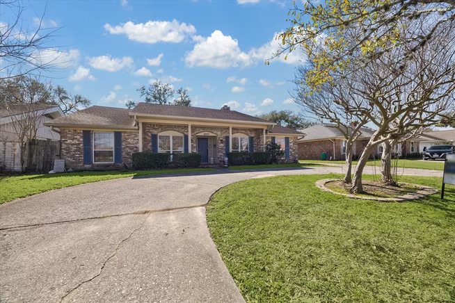 Photo 5 of 6207 S Braeswood Boulevard, Houston, TX