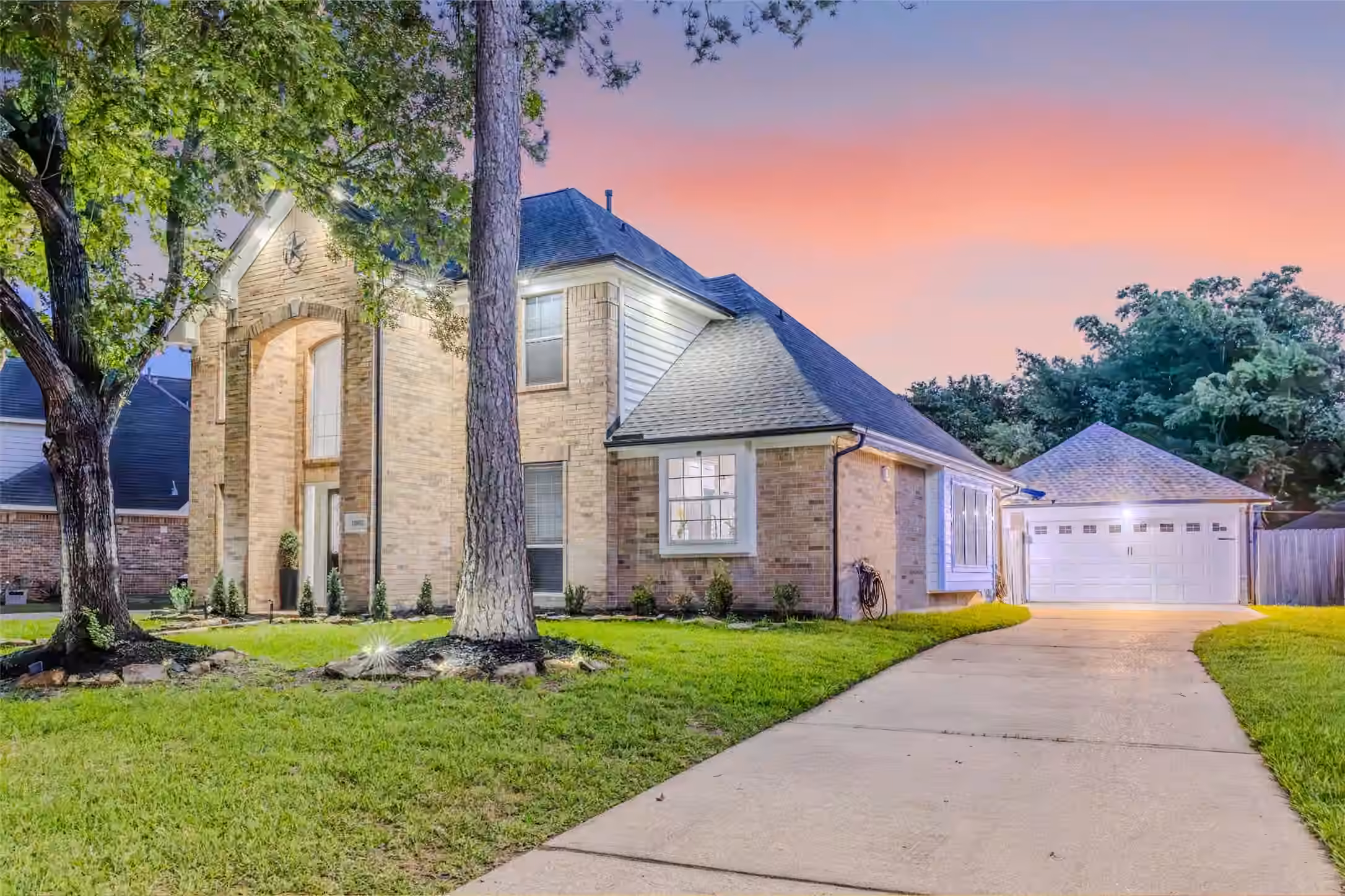 Photo 2 of 12902 Lady Jane Court, Houston, TX