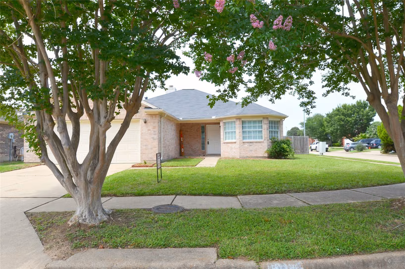Photo of 19330 Larissa Drive, Katy, TX