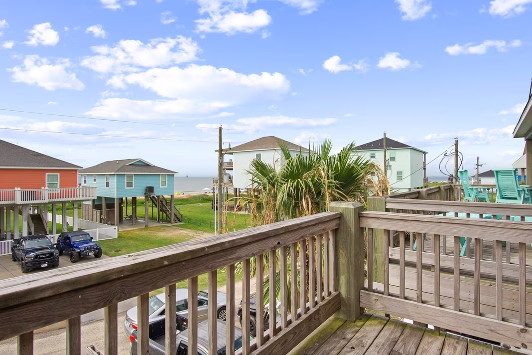 Photo of 1819 Redfish Lane, Crystal Beach, TX 77650
