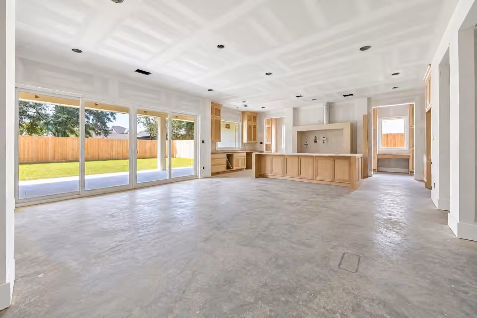 Photo 6 of 1335 Gardenia Drive, Houston, TX