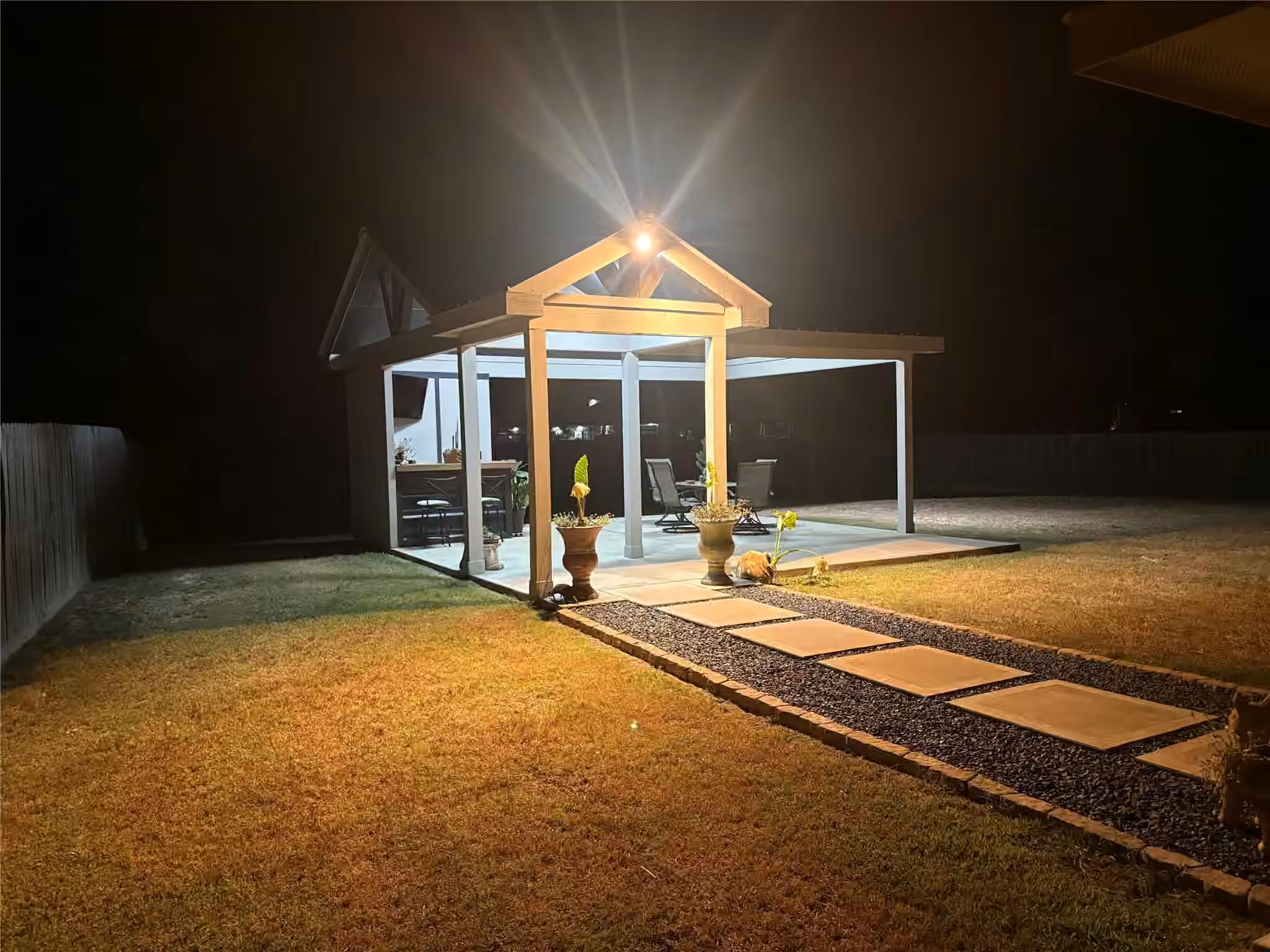 Photo 5 of 811 Republic Road, New Caney, TX