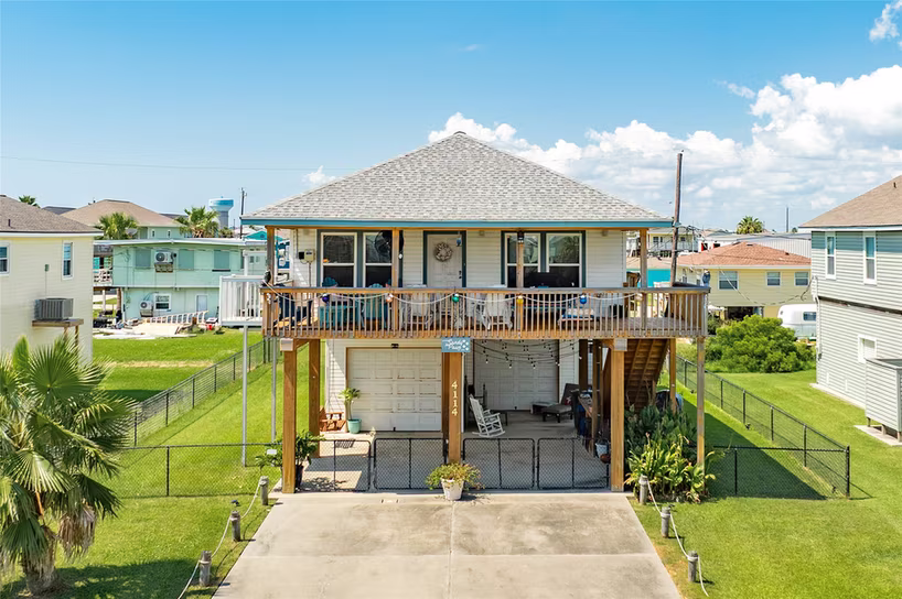 Photo of 4114 Navarro Drive, Galveston, TX 77554