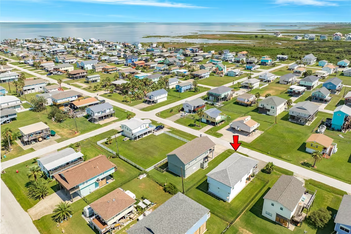 Photo 7 of 4114 Navarro Drive, Galveston, TX