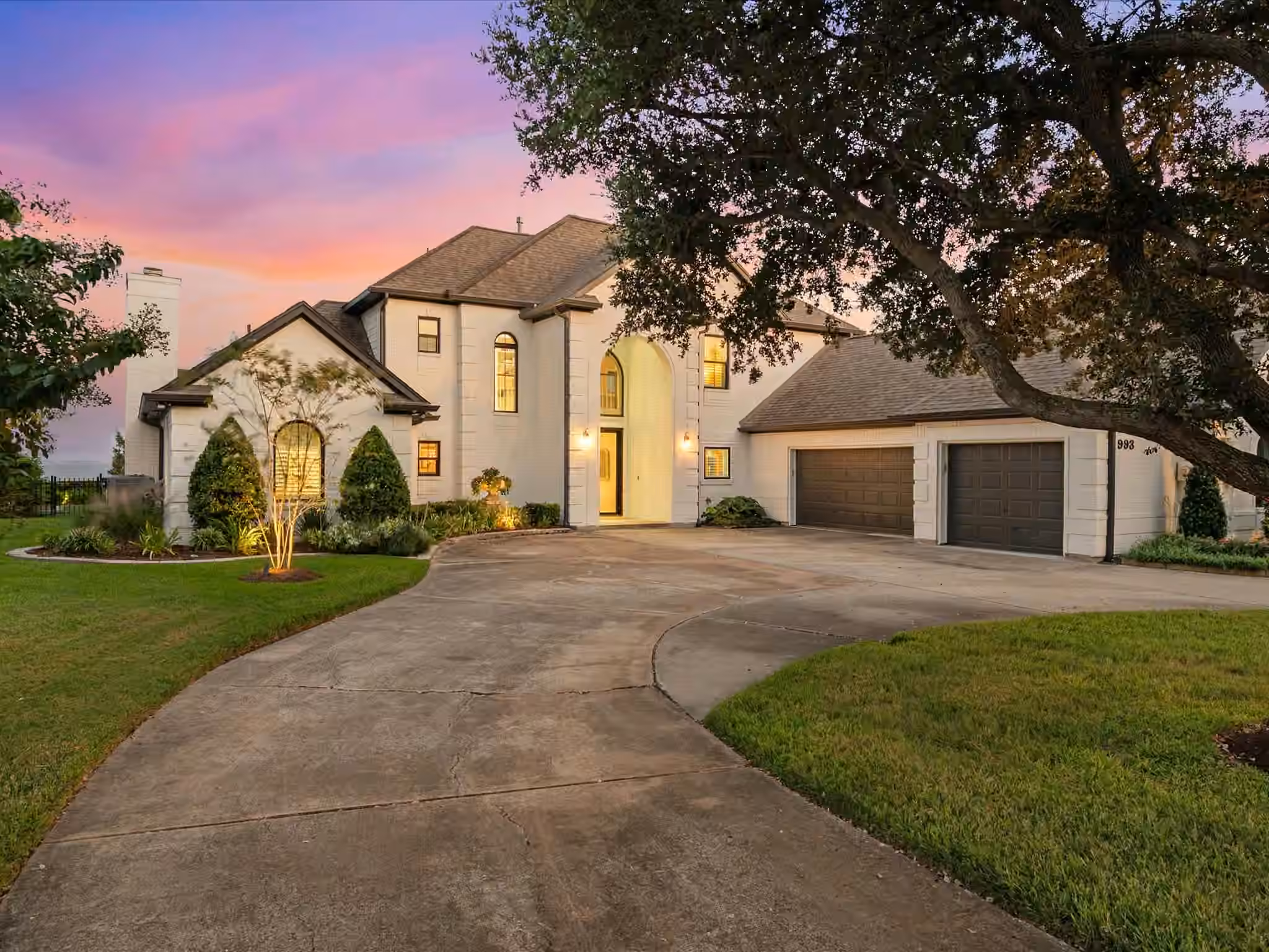 Photo 4 of 993 Sandy Court, La Porte, TX