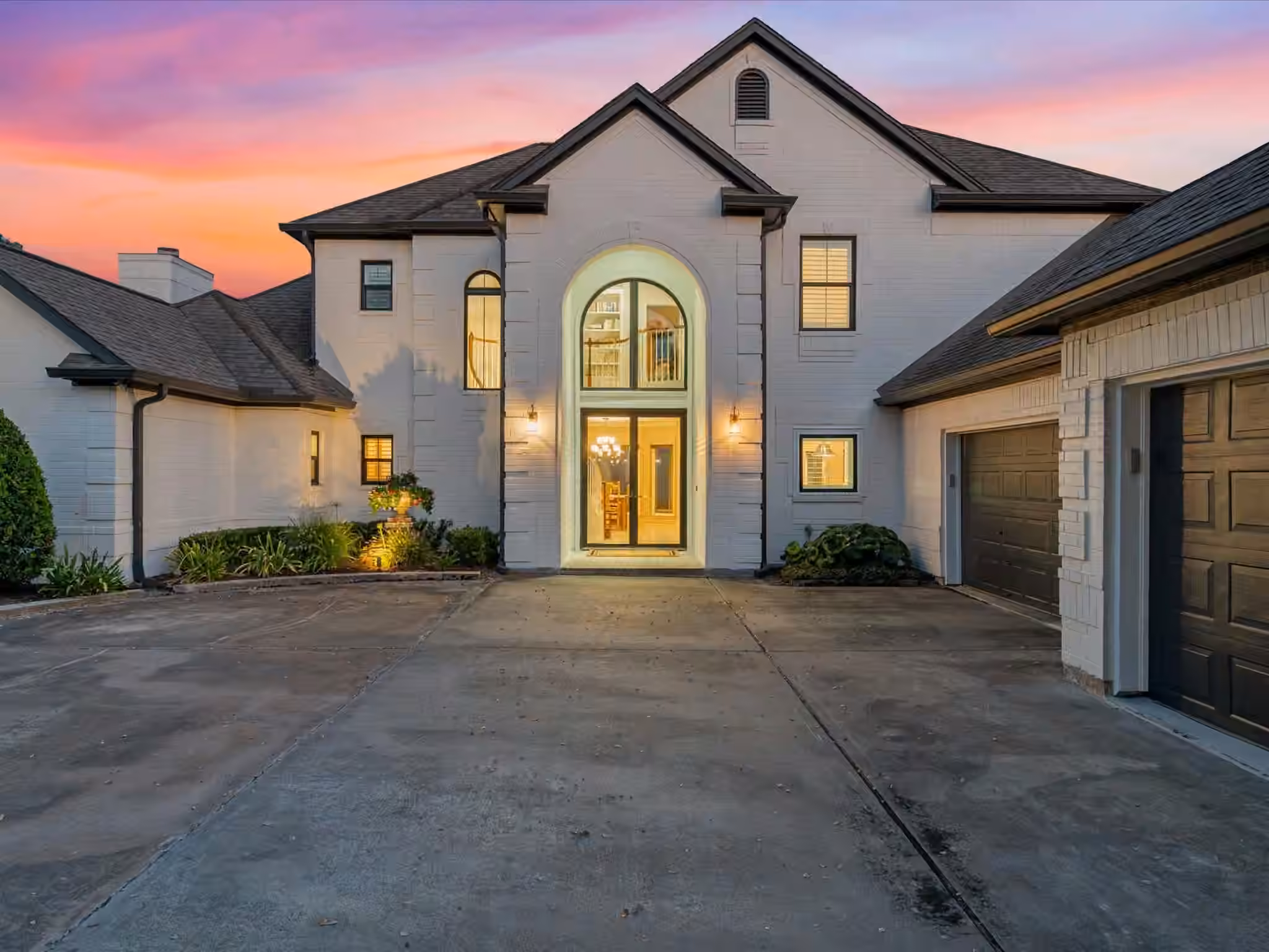 Photo 5 of 993 Sandy Court, La Porte, TX