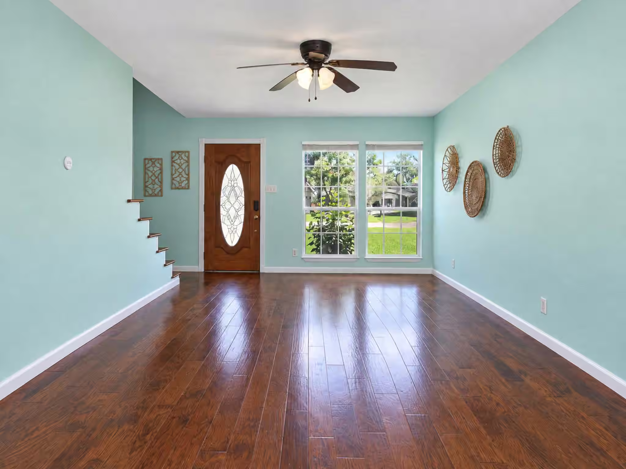 Photo 4 of 3107 Edgewood Drive, Dickinson, TX