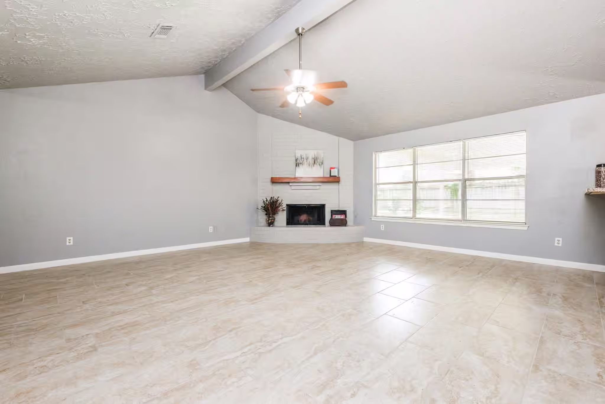Photo 6 of 20027 Chipplegate Lane, Humble, TX