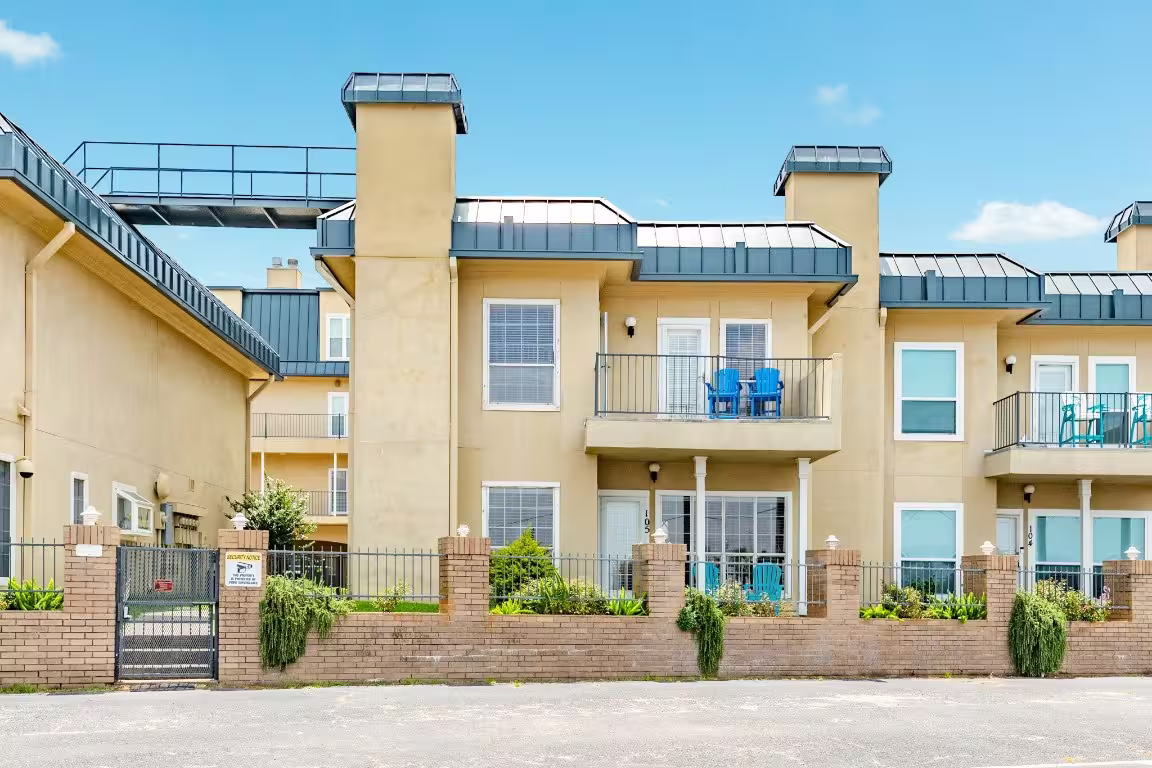 Photo of 921 Marine Drive 105, Galveston, TX 77550