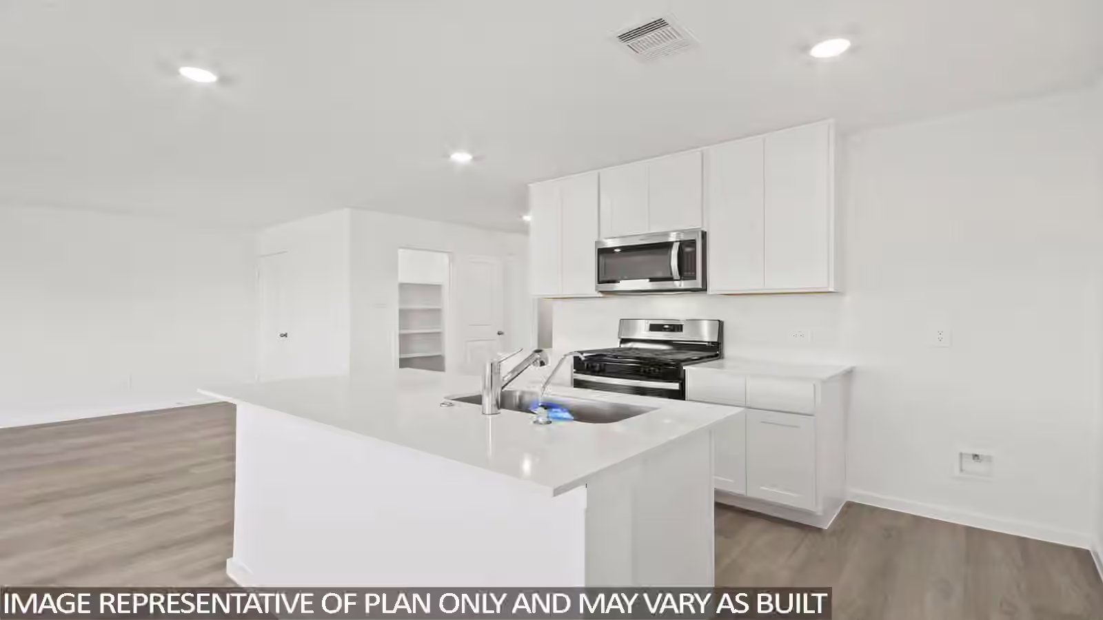 Photo 4 of 12320 Lexington Heights, Willis, TX
