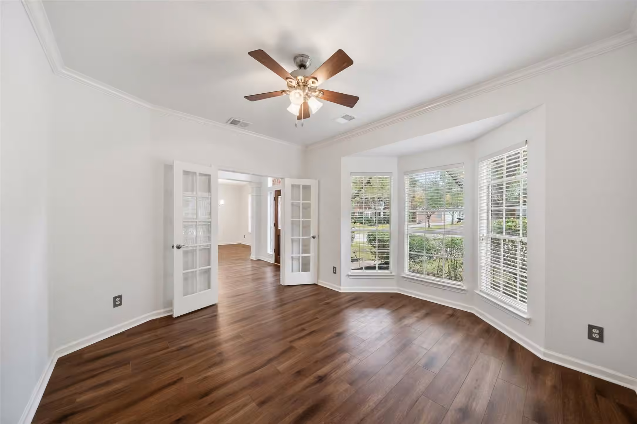 Photo 7 of 1123 Summer Brook, Sugar Land, TX
