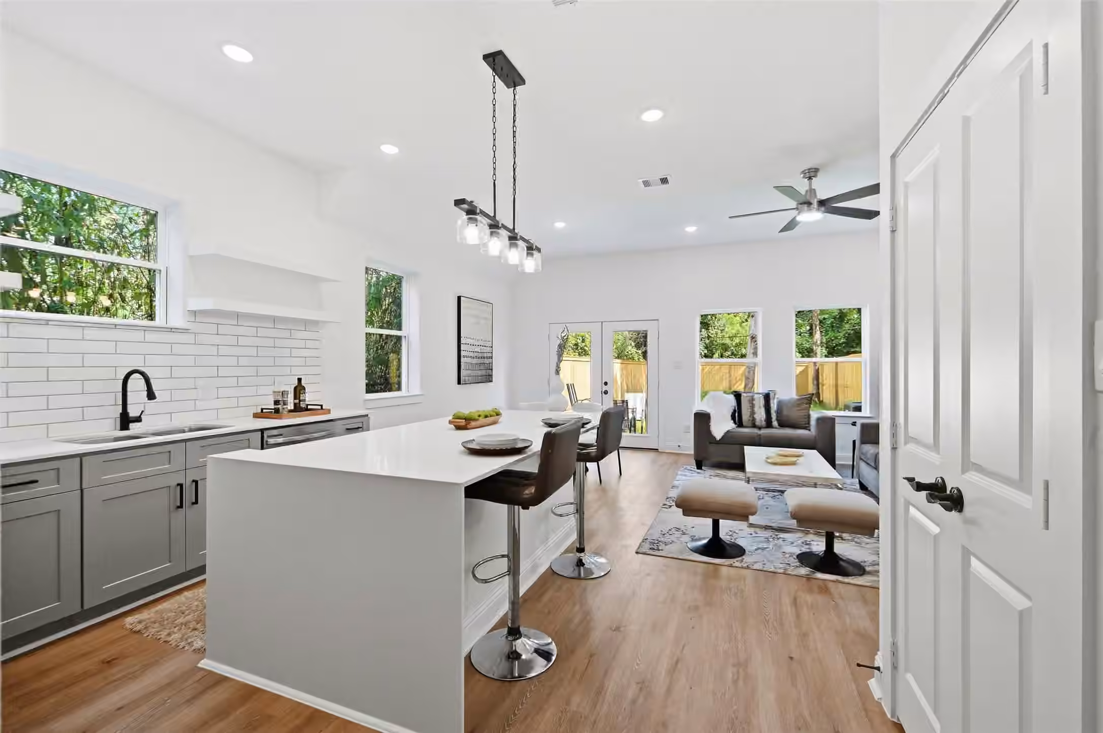 Photo 7 of 1528 Armada Drive, Houston, TX