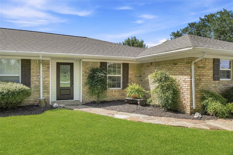 Photo 5 of 5907 Clark Road, Manvel, TX