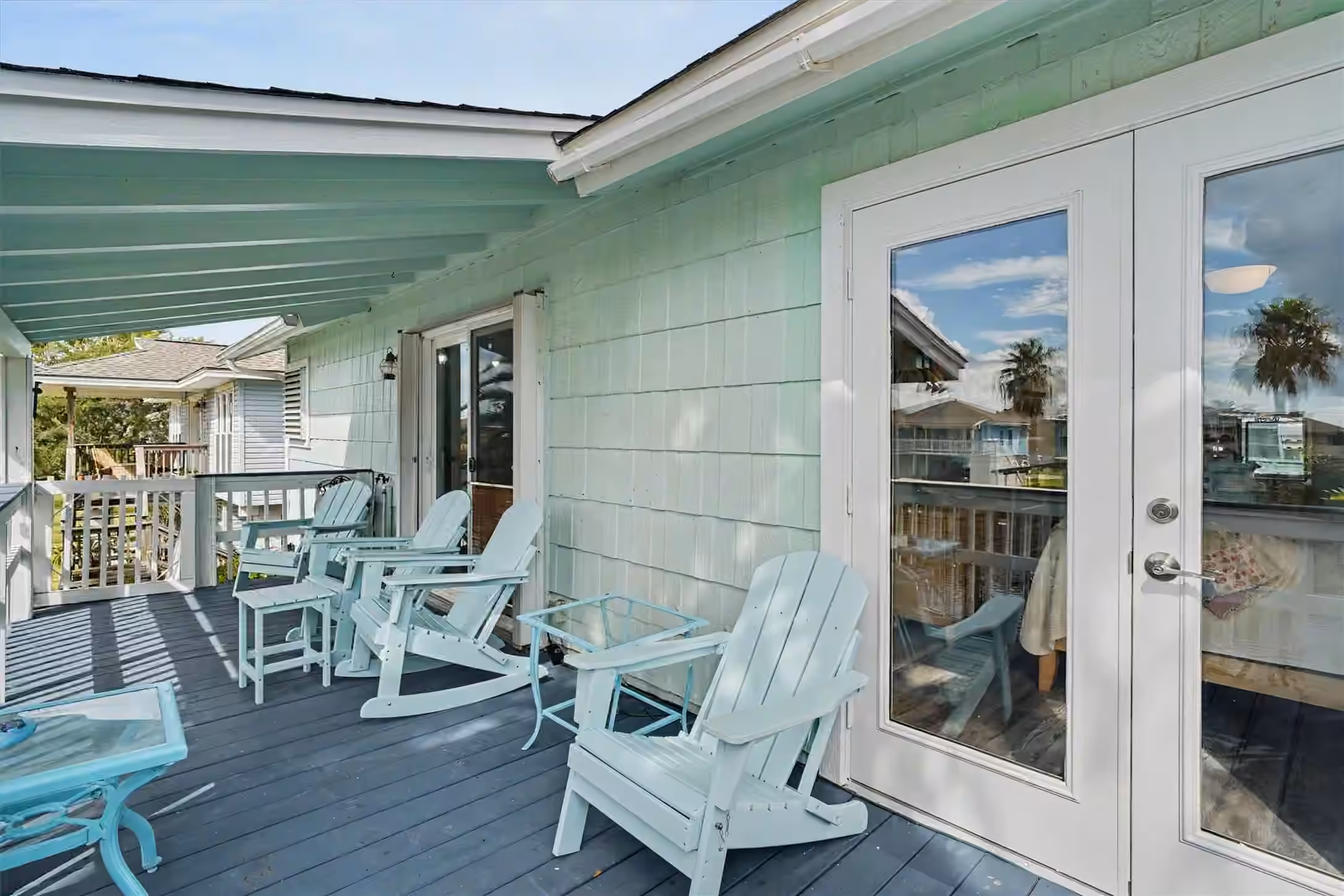 Photo 6 of 531 Pompano Street, Bayou Vista, TX