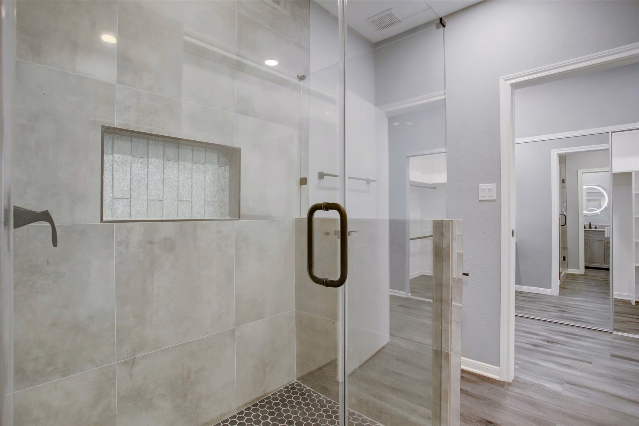 Photo 3 of 11711 Memorial Drive 572, Houston, TX