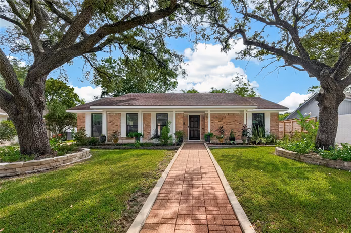 Photo of 10807 Chimney Rock Road, Houston, TX 77096