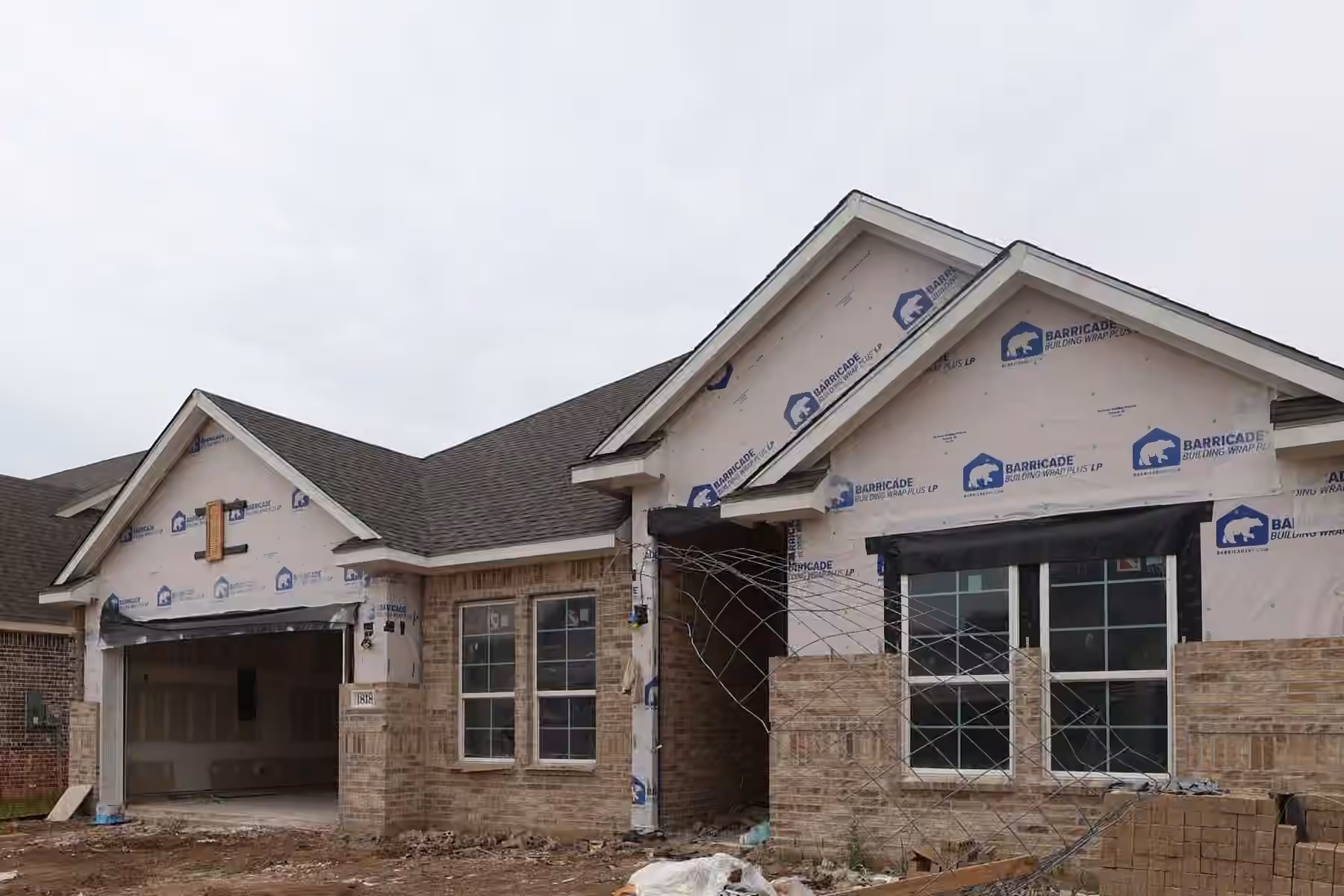 Photo 3 of 1818 S Wildflower Drive, Deer Park, TX