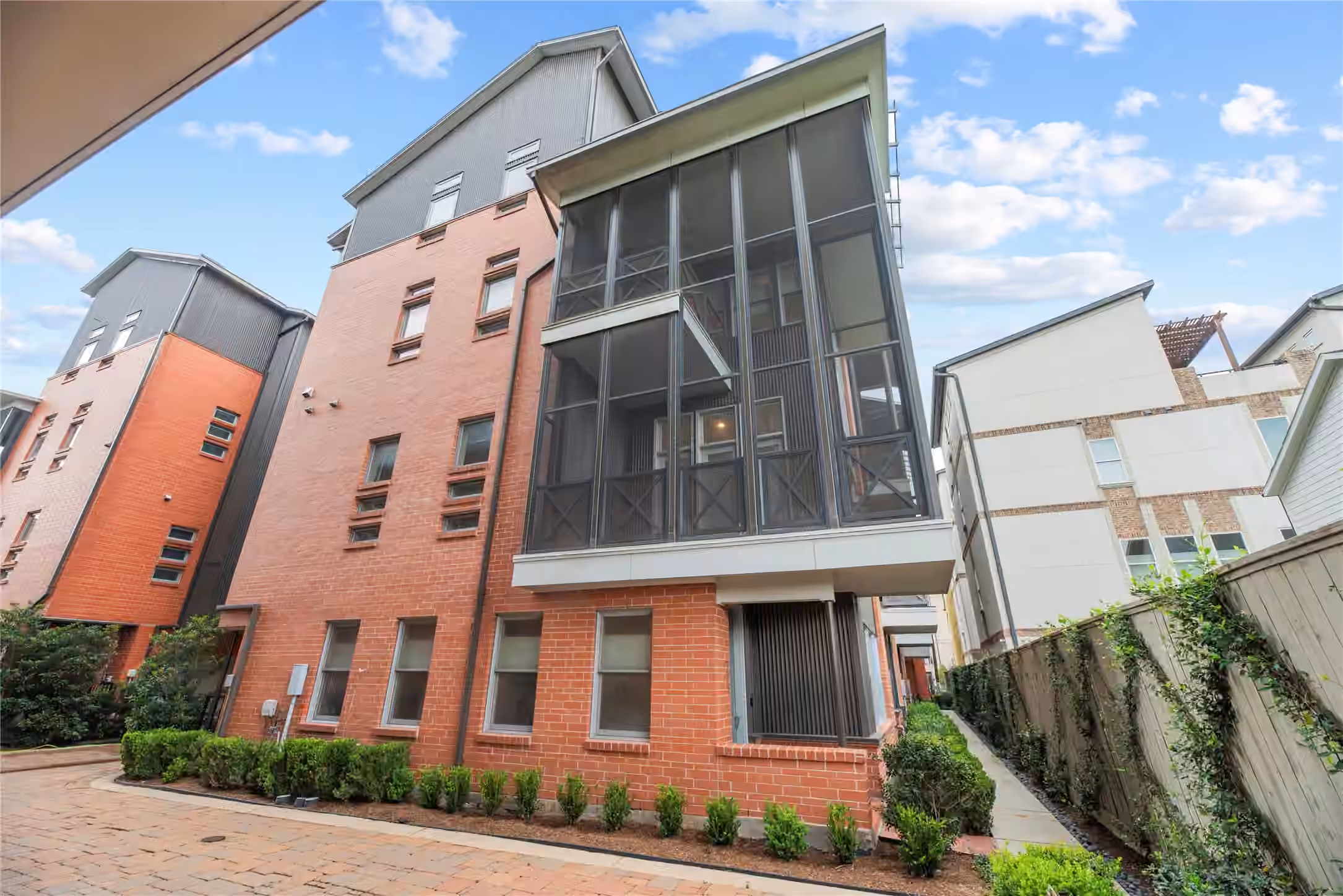 Photo 7 of 723 Nagle Street, Houston, TX