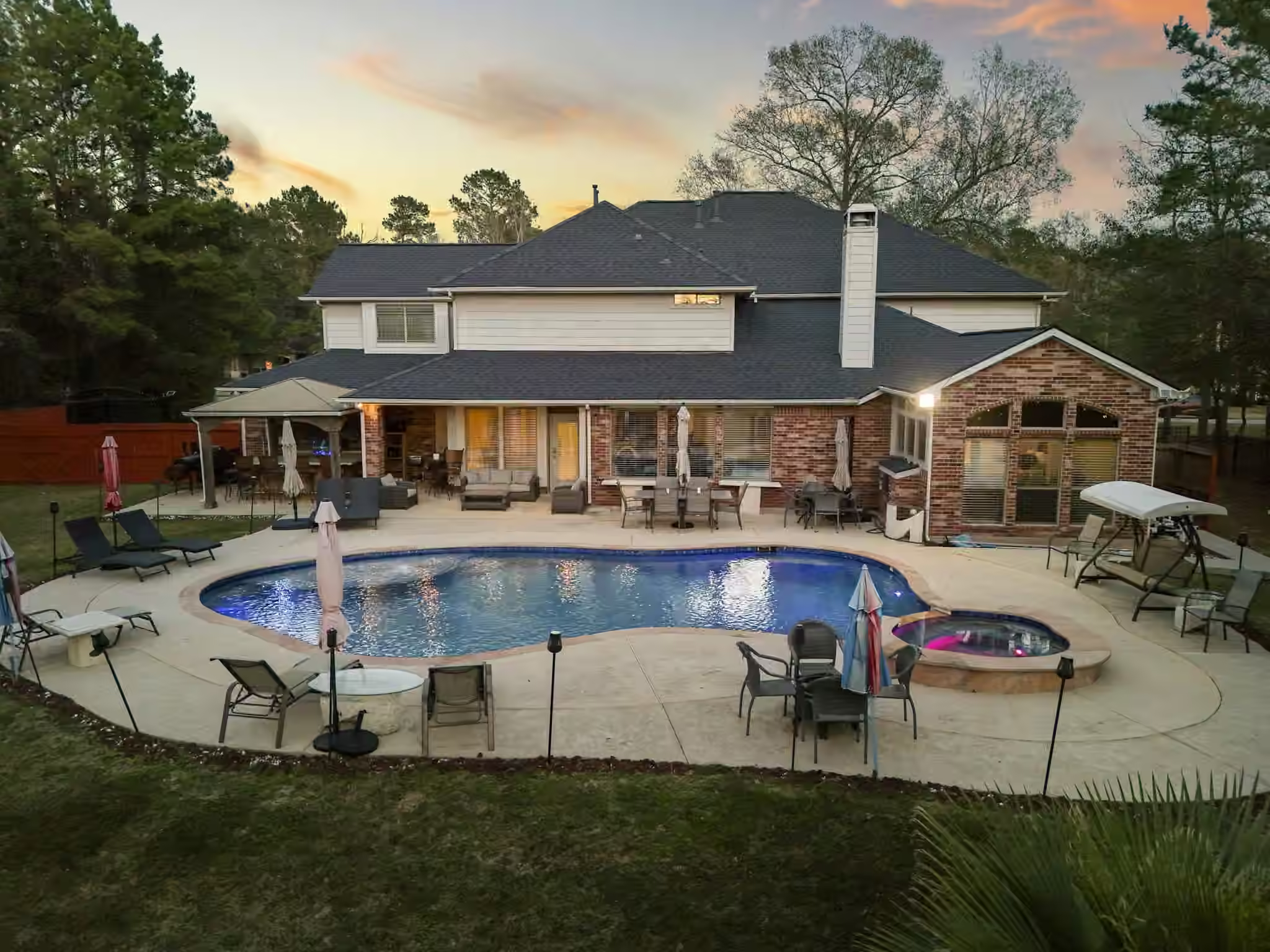 Photo 2 of 9003 Argonne Stone Lane, Conroe, TX