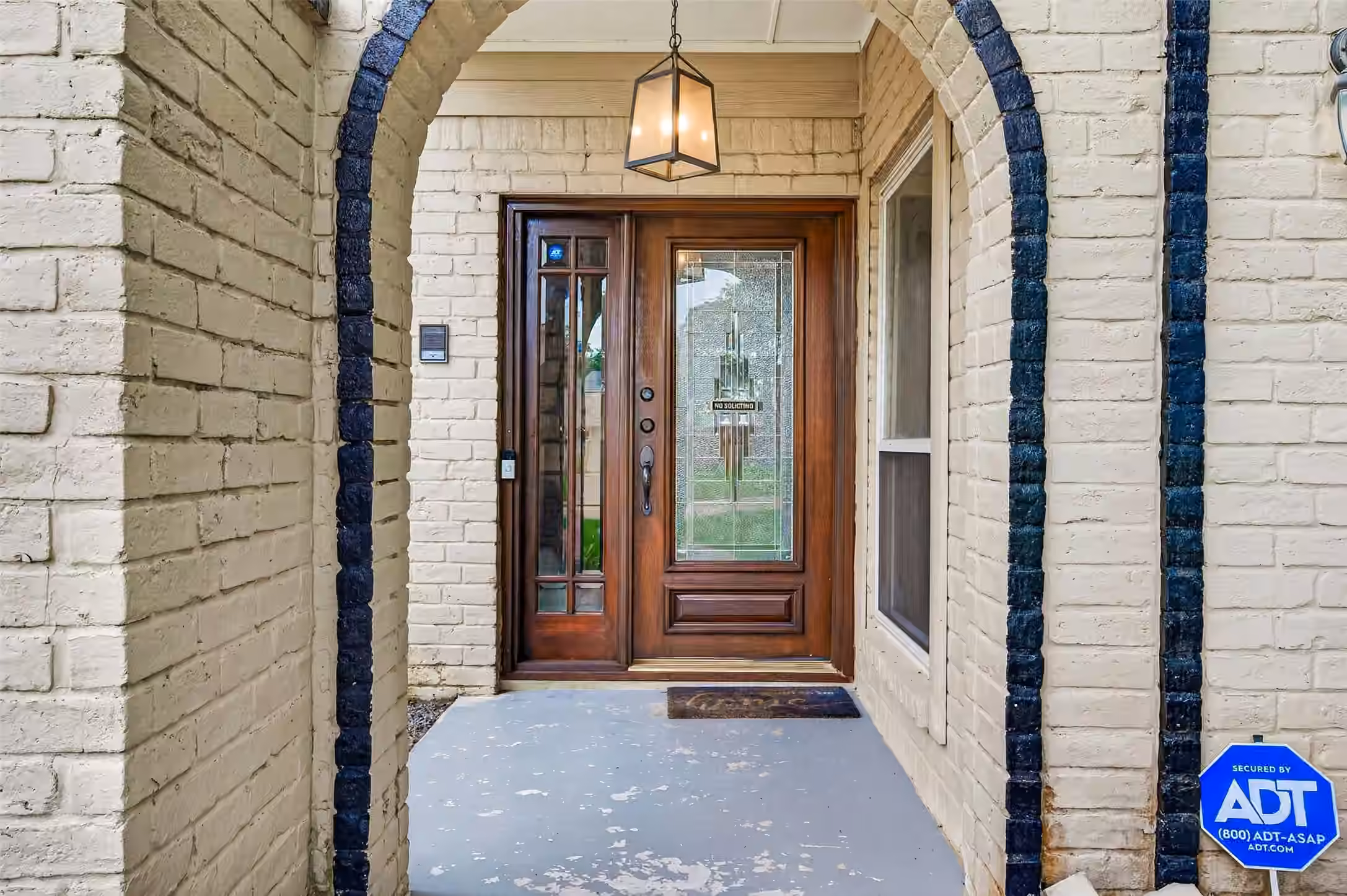 Photo 5 of 11523 Quail Creek Drive, Houston, TX