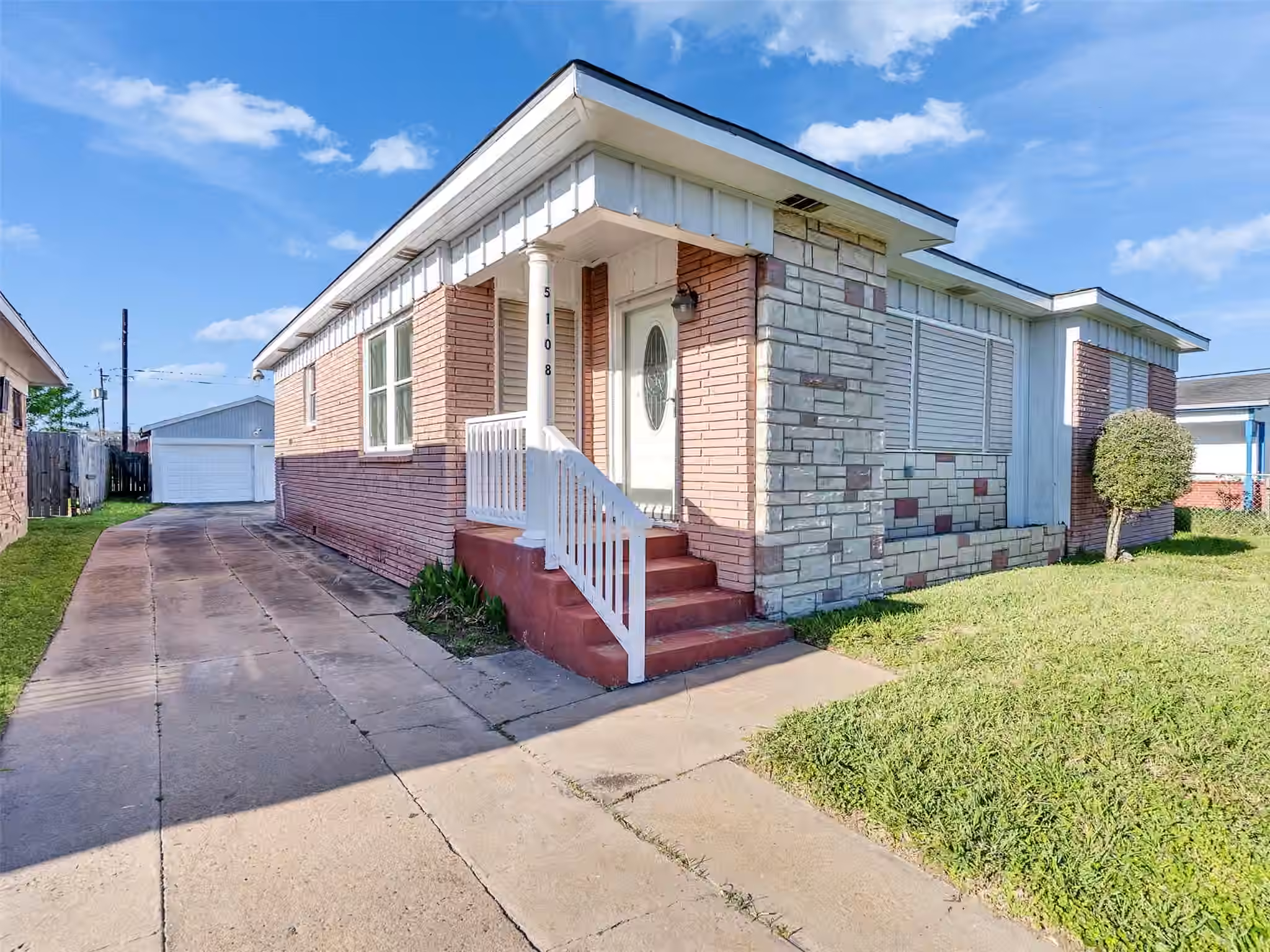 Photo of 5108 Avenue L Street, Galveston, TX 77551