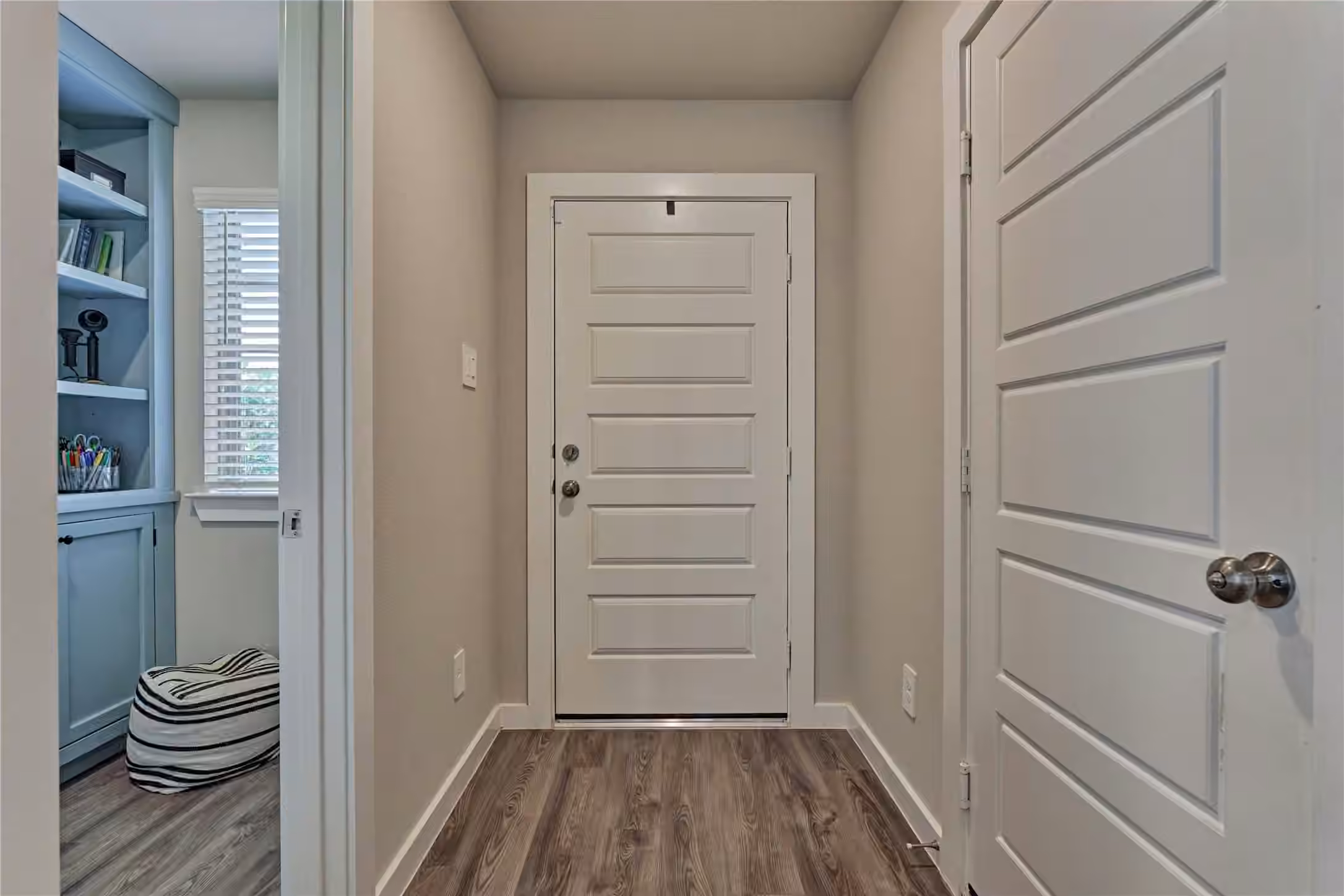 Photo 5 of 941 Oak Mist Lane, Magnolia, TX