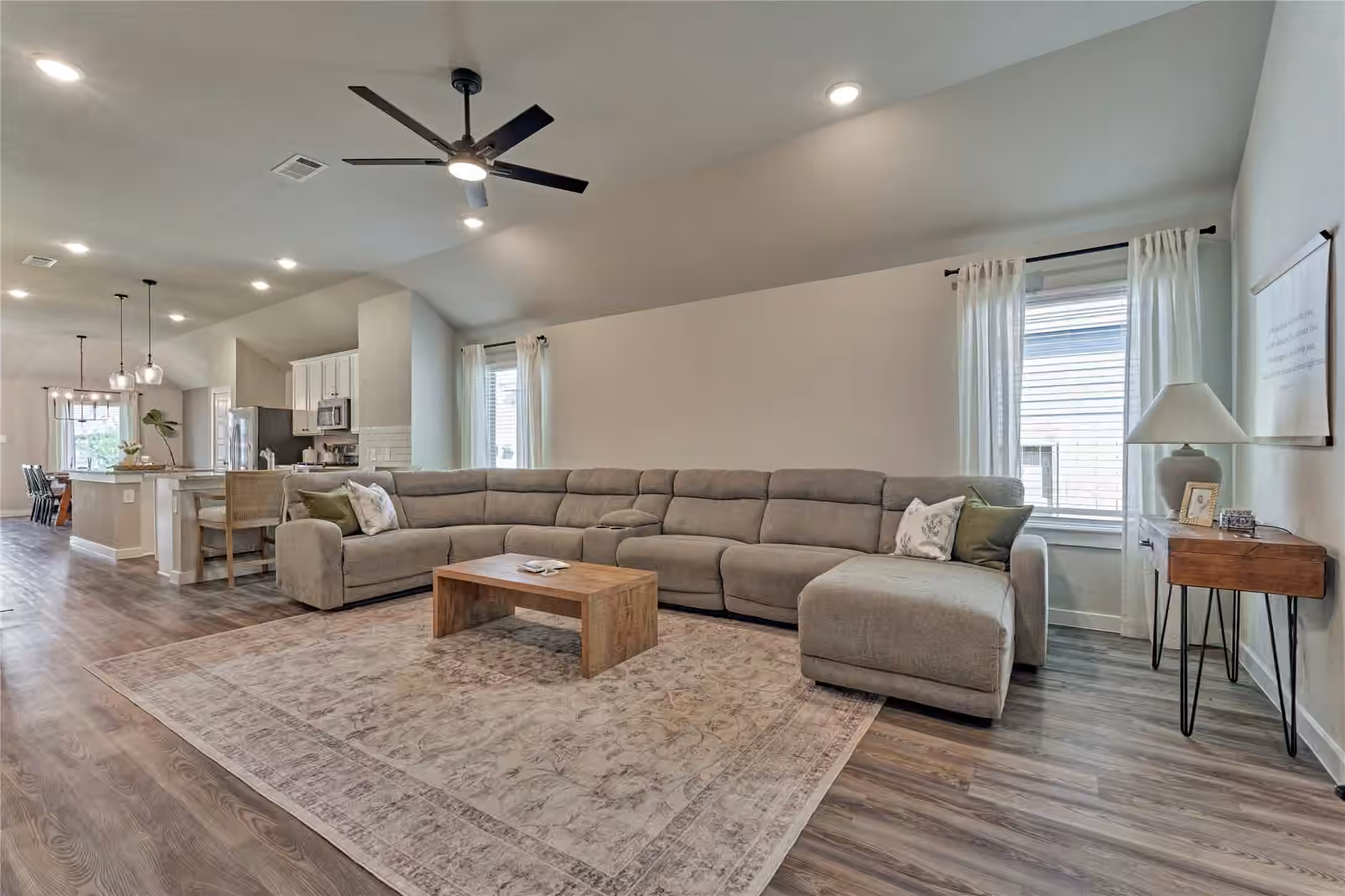 Photo 7 of 941 Oak Mist Lane, Magnolia, TX
