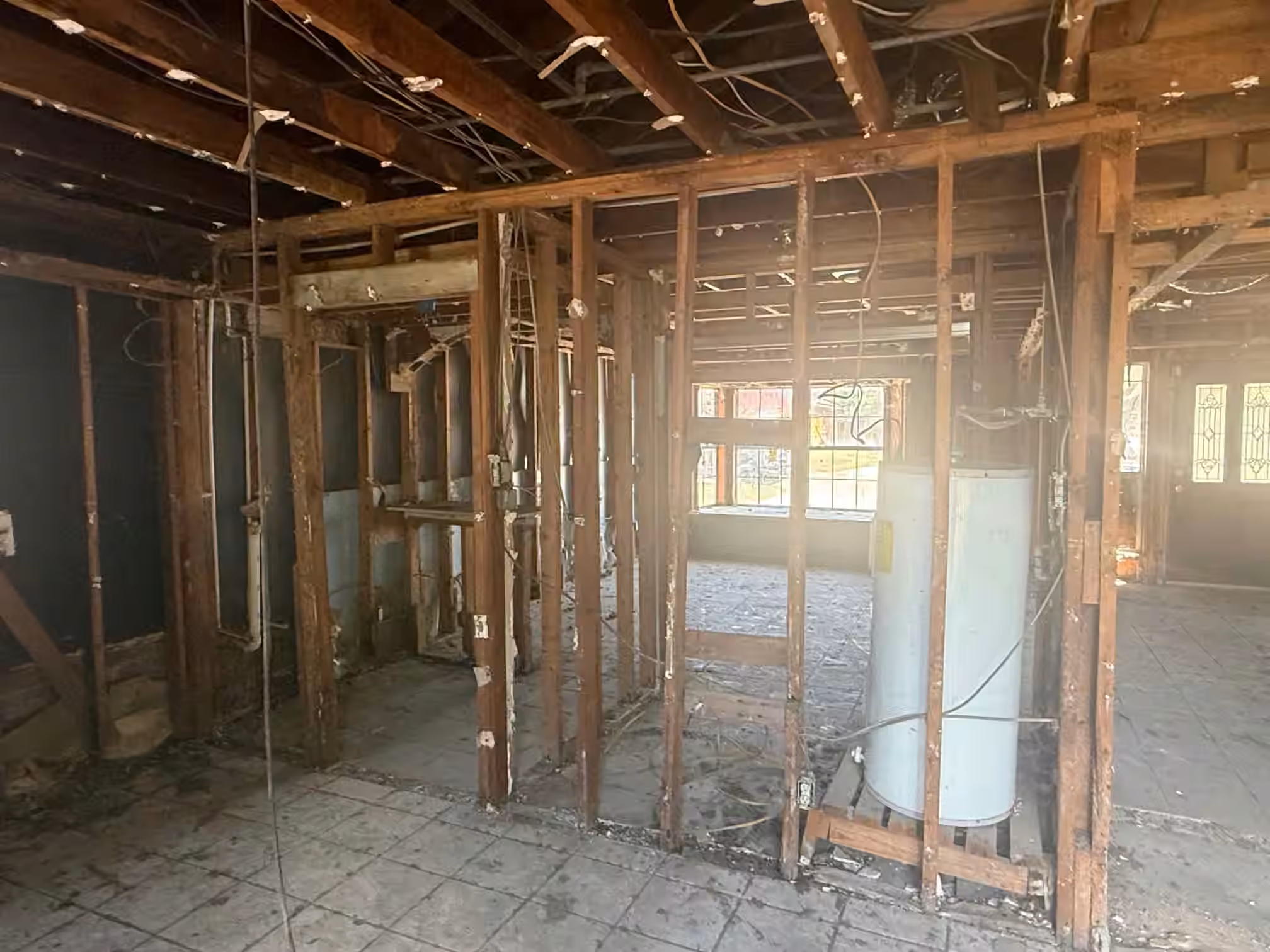 Photo 4 of 17018 Woodacre Drive, Houston, TX