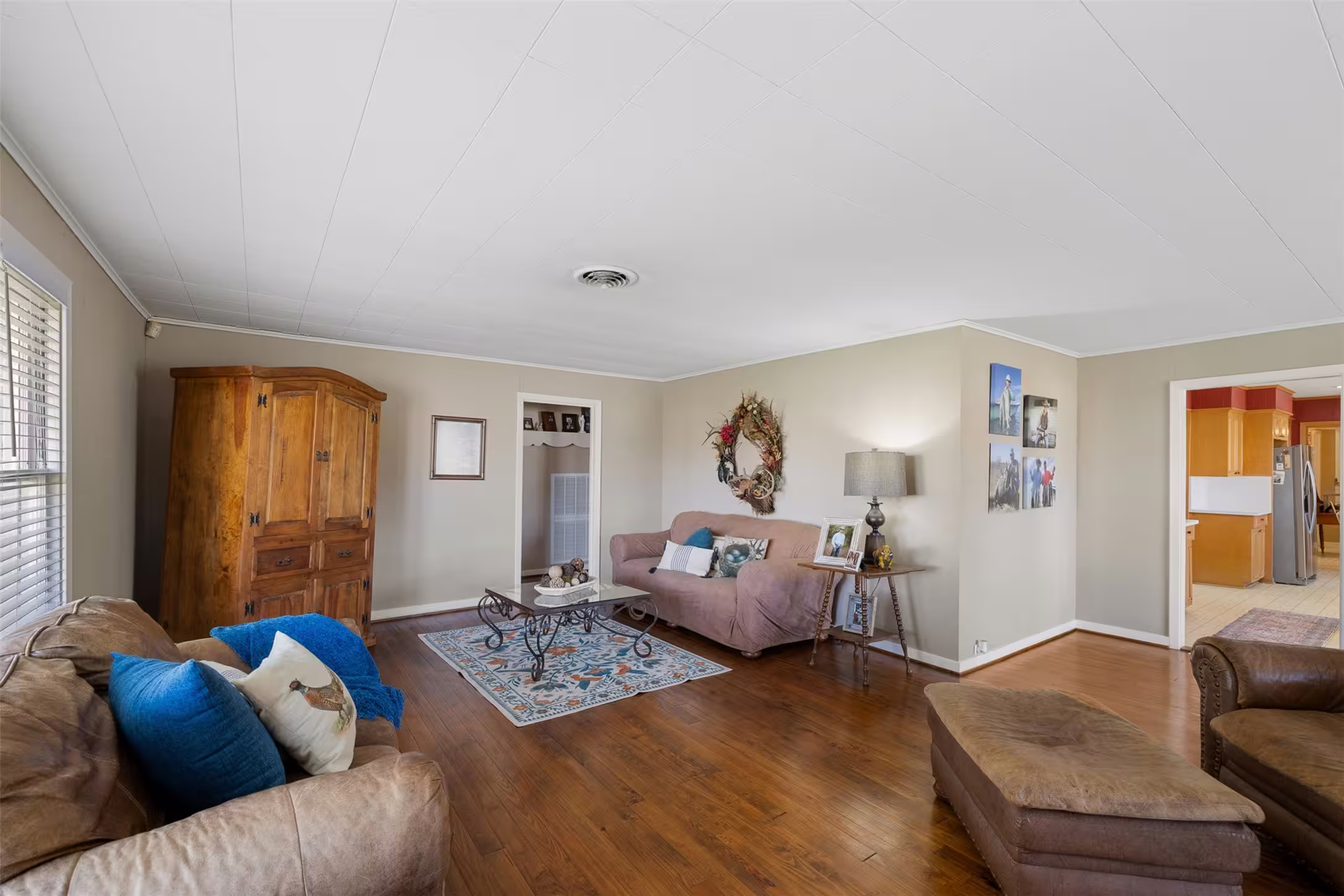 Photo 6 of 415 N Mechanic Street, Weimar, TX