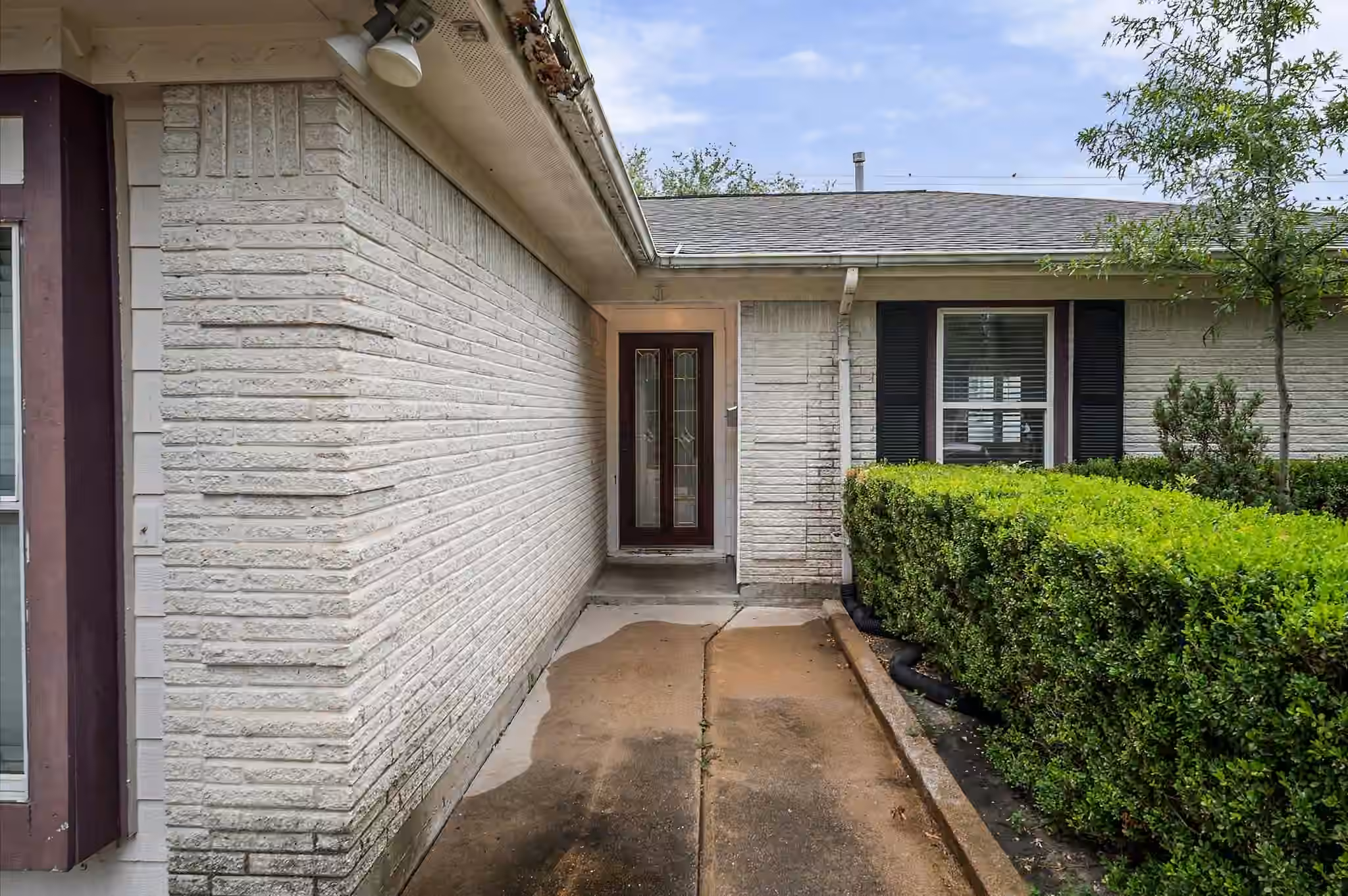 Photo 4 of 1322 Saddle Rock Drive, Houston, TX