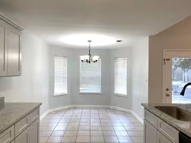 Photo 5 of 14 Clara Barton Lane, Galveston, TX