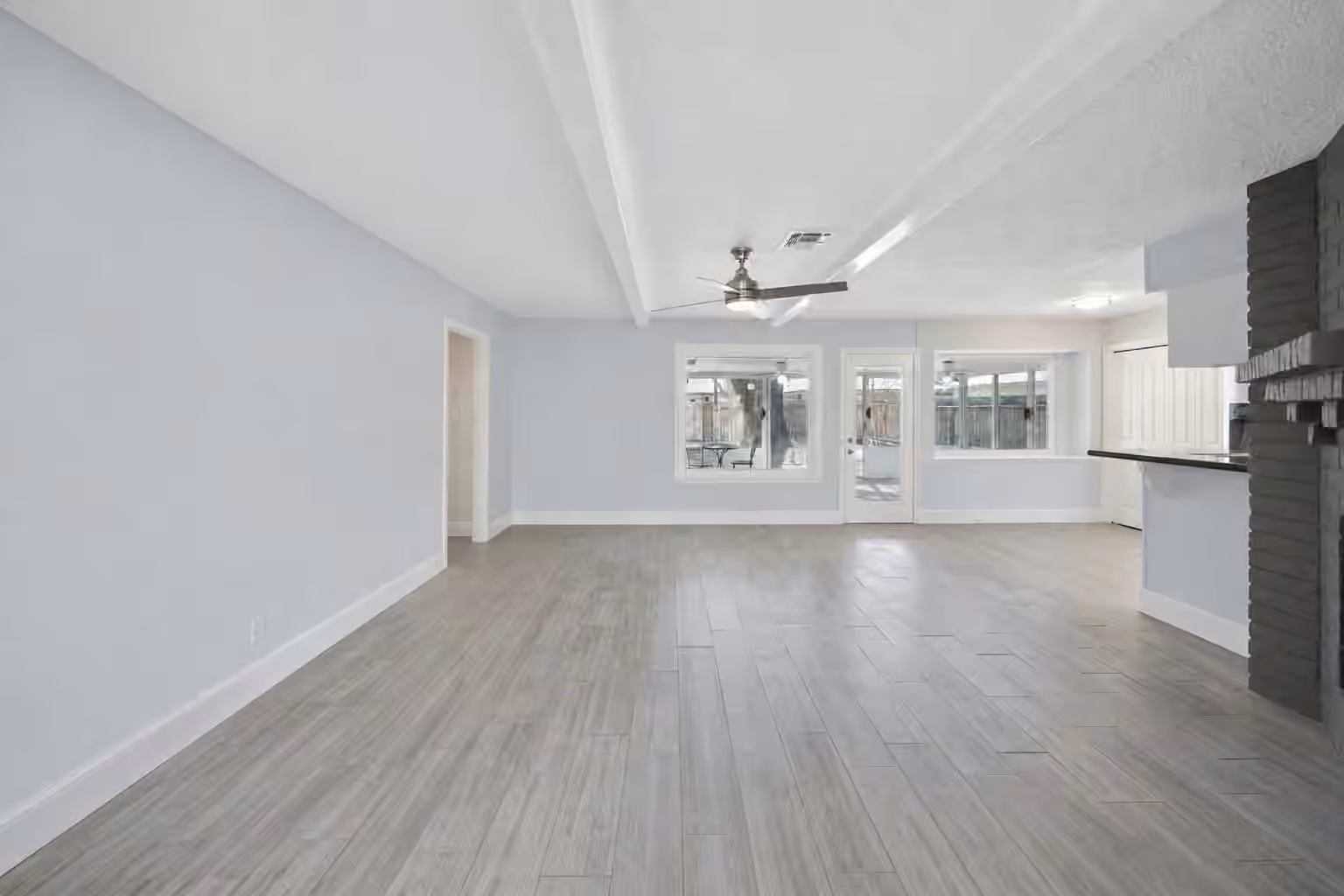Photo 5 of 9703 Philmont Drive, Houston, TX