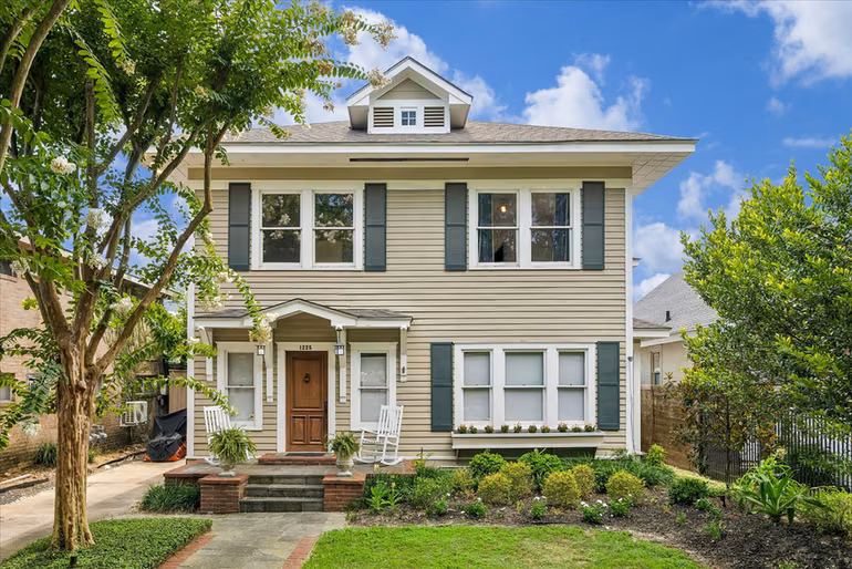 Photo of 1225 Heights Boulevard, Houston, TX
