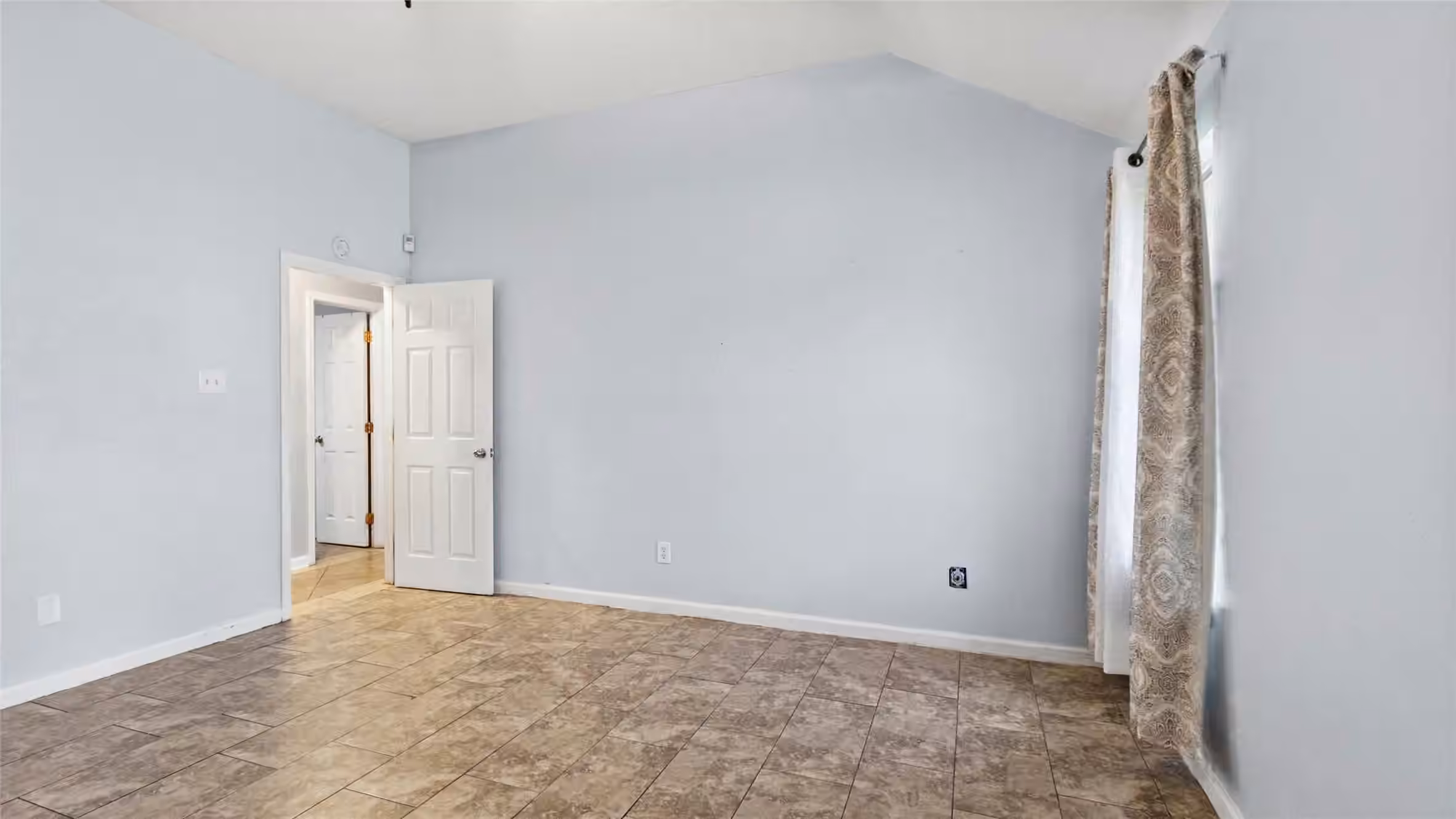 Photo 6 of 3707 Somerton Drive, La Porte, TX