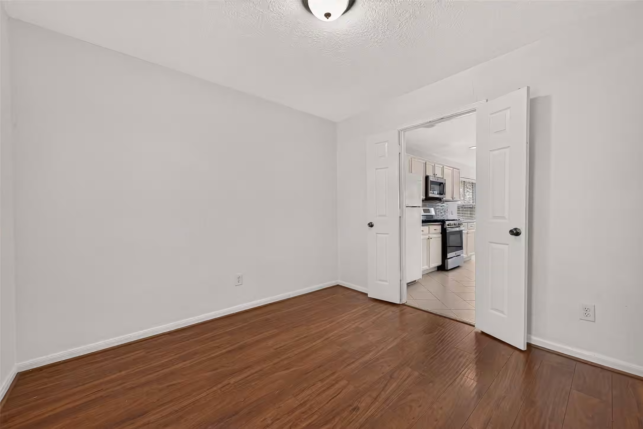 Photo 7 of 5715 Black Canyon Court, Sugar Land, TX