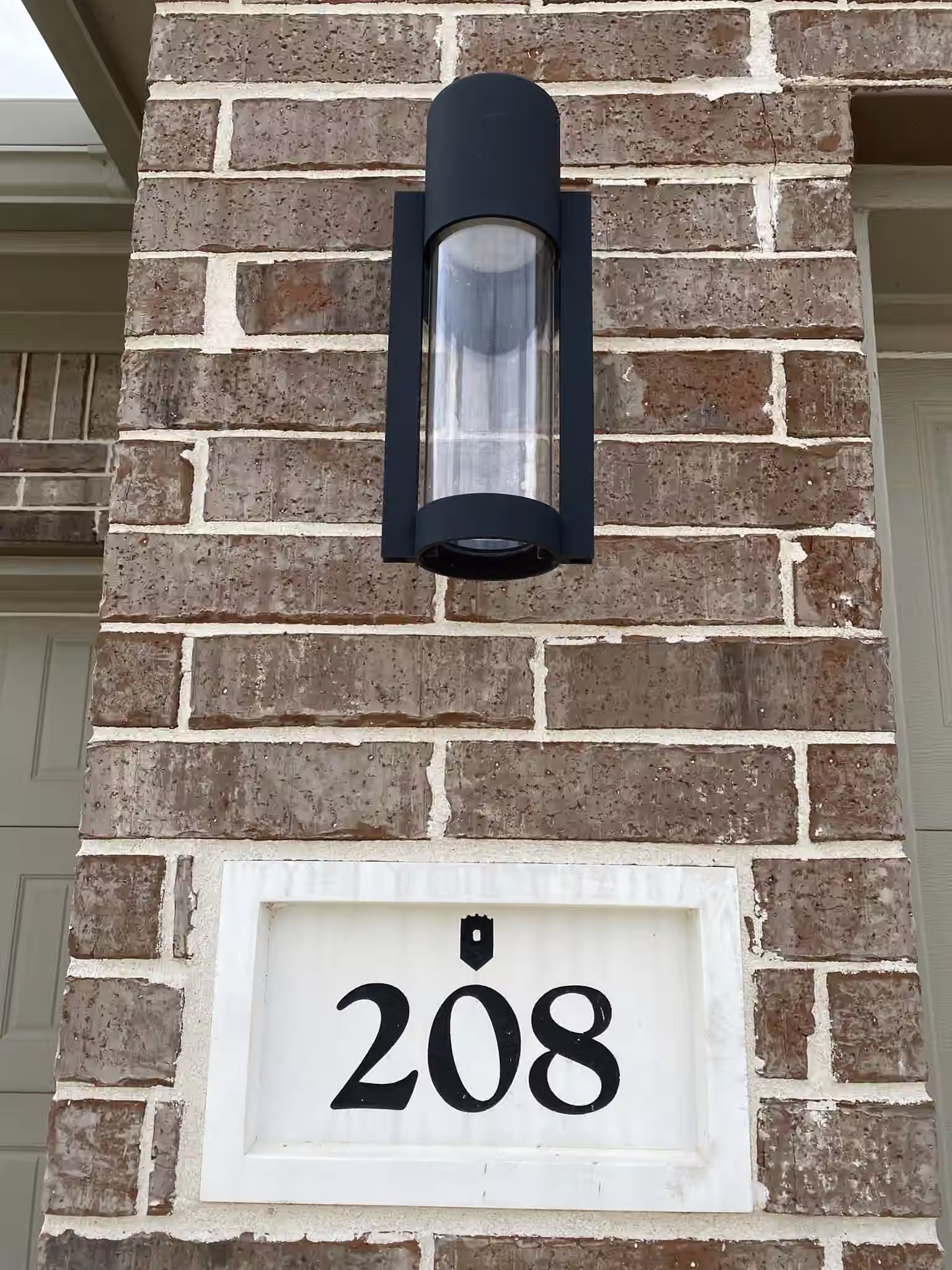 Photo 4 of 208 Dauphin Bay Court, Katy, TX