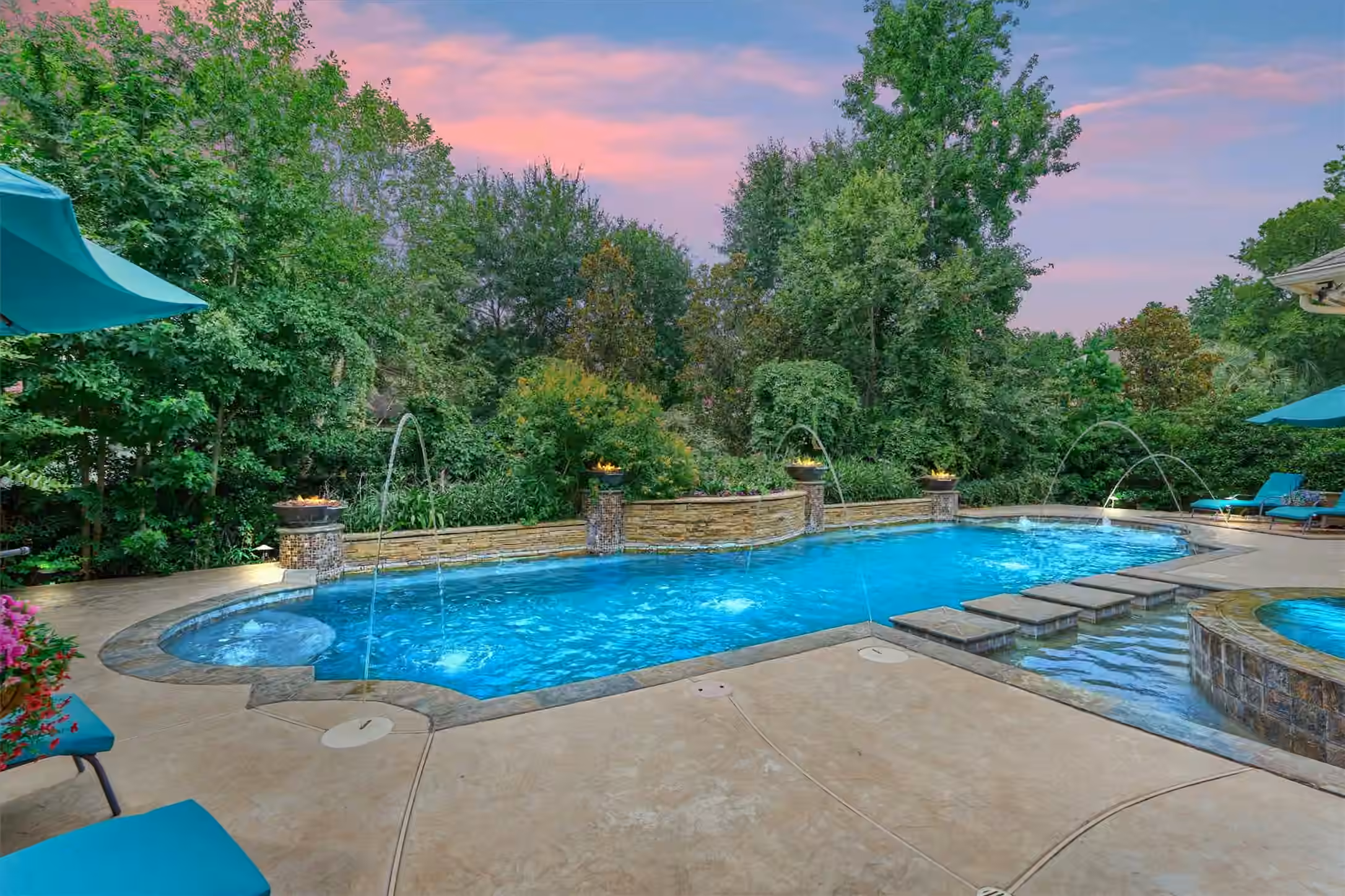 Photo of 107 Sunridge Court, Montgomery, TX