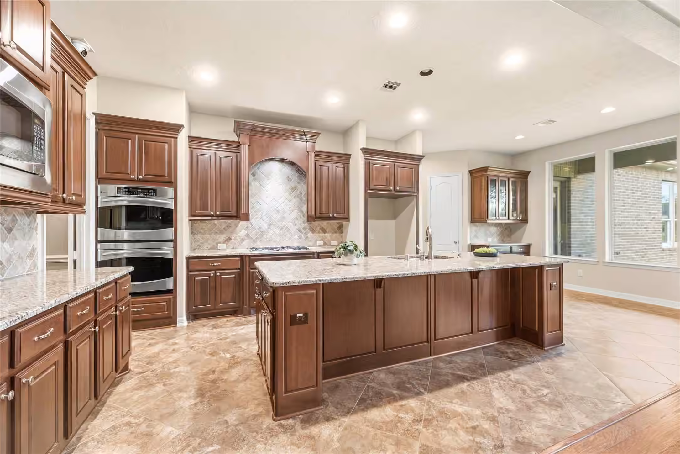 Photo 6 of 6915 Mountain Creek Lane, Missouri City, TX 77459