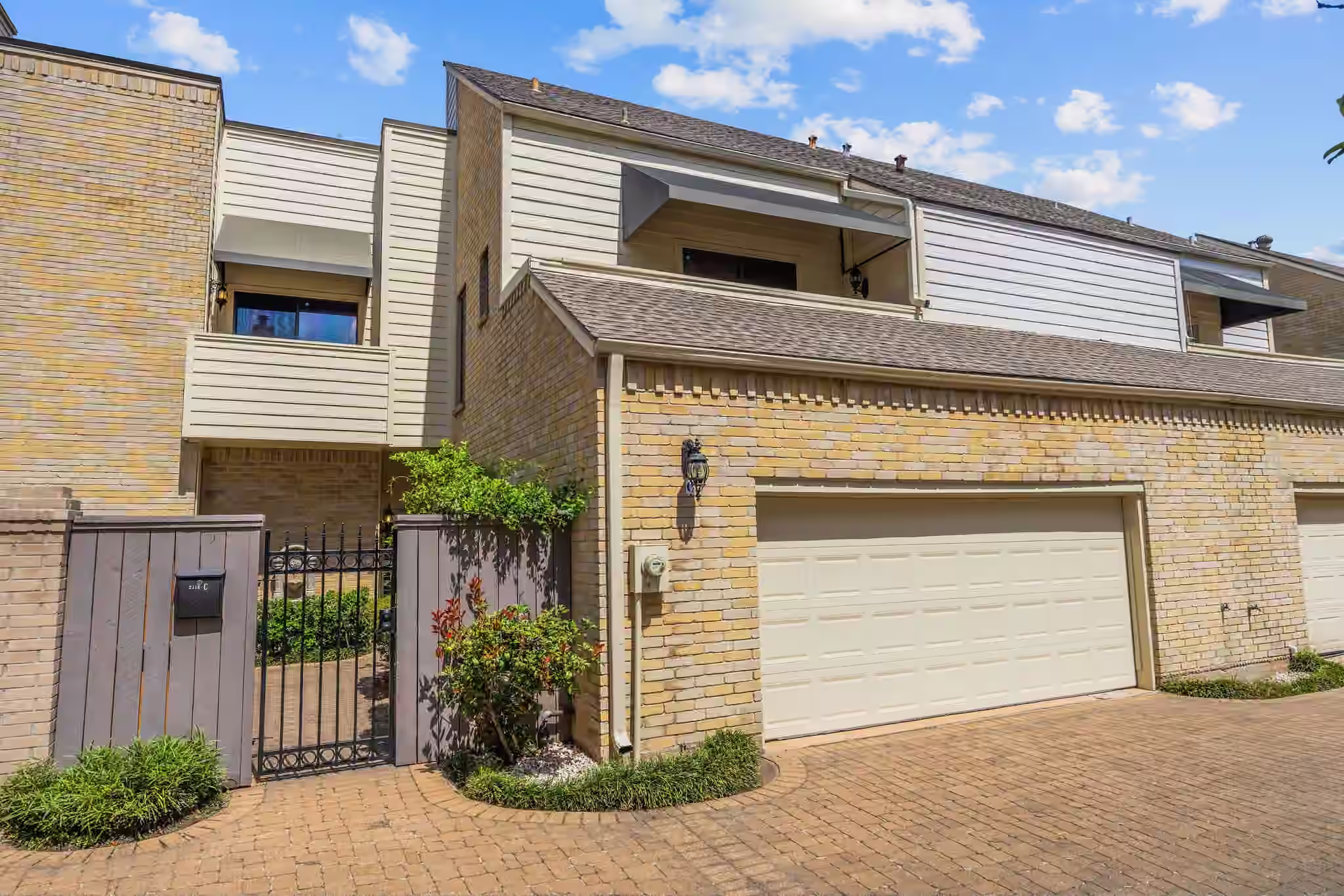 Photo of 2118 Nantucket Drive C, Houston, TX 77057
