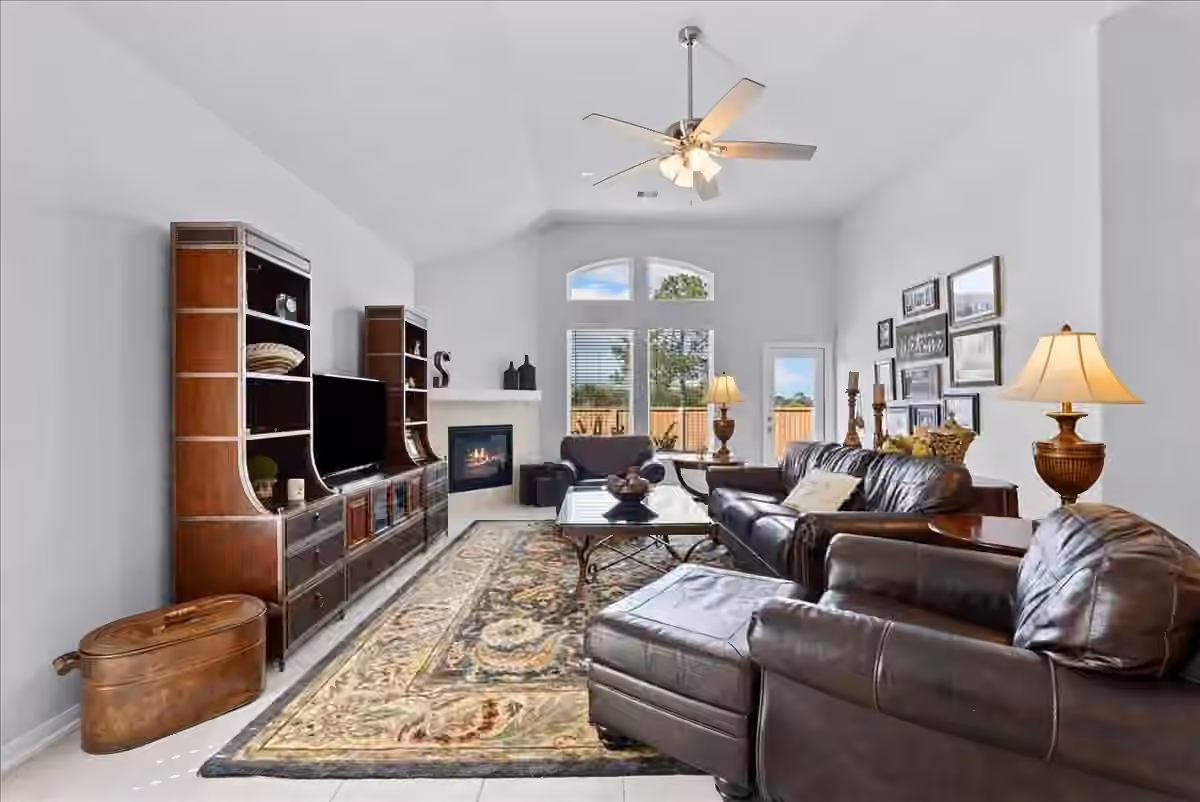 Photo 6 of 4907 Autumn Hills Trail, Pearland, TX