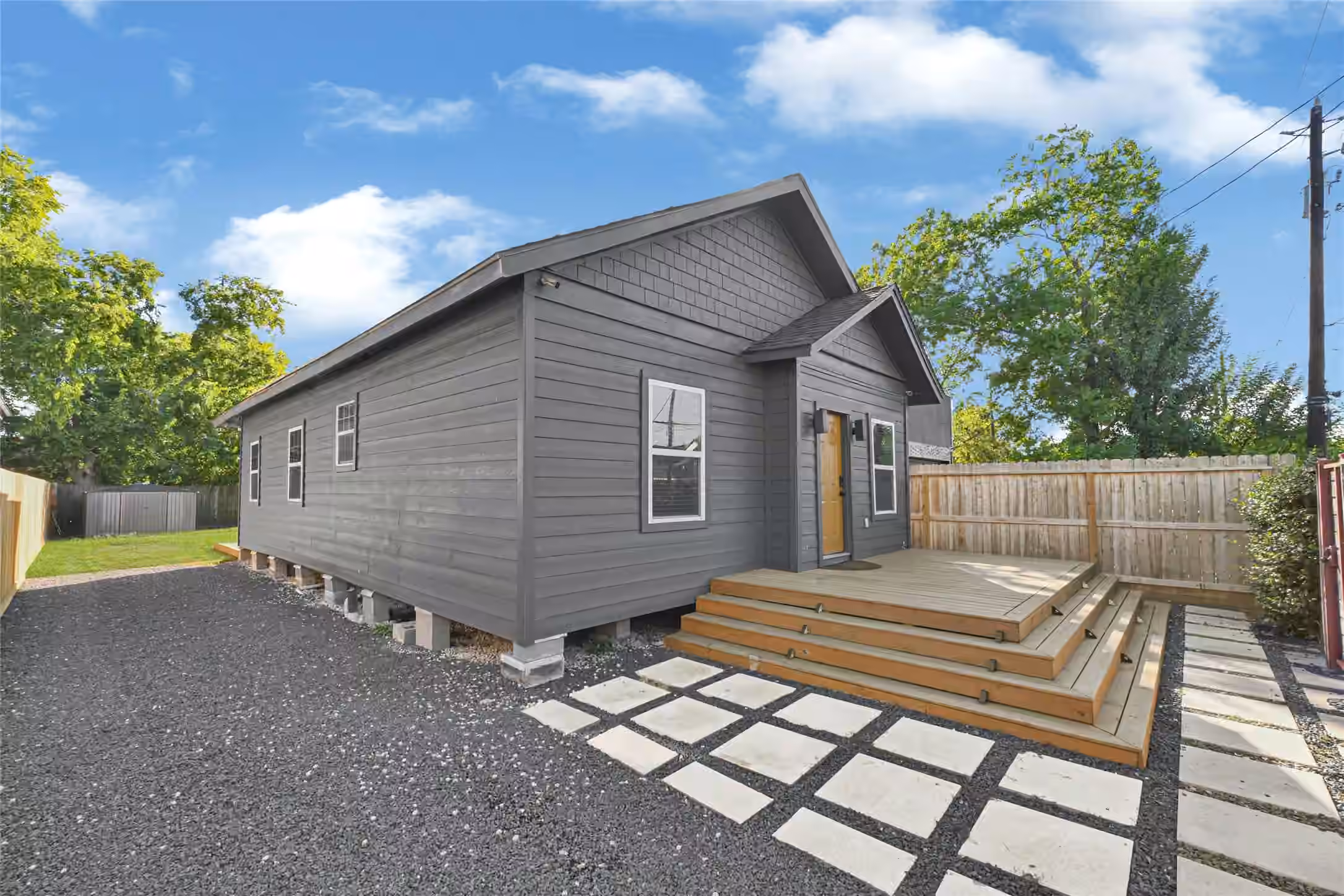 Photo of 3412 Simmons Street, Houston, TX 77004