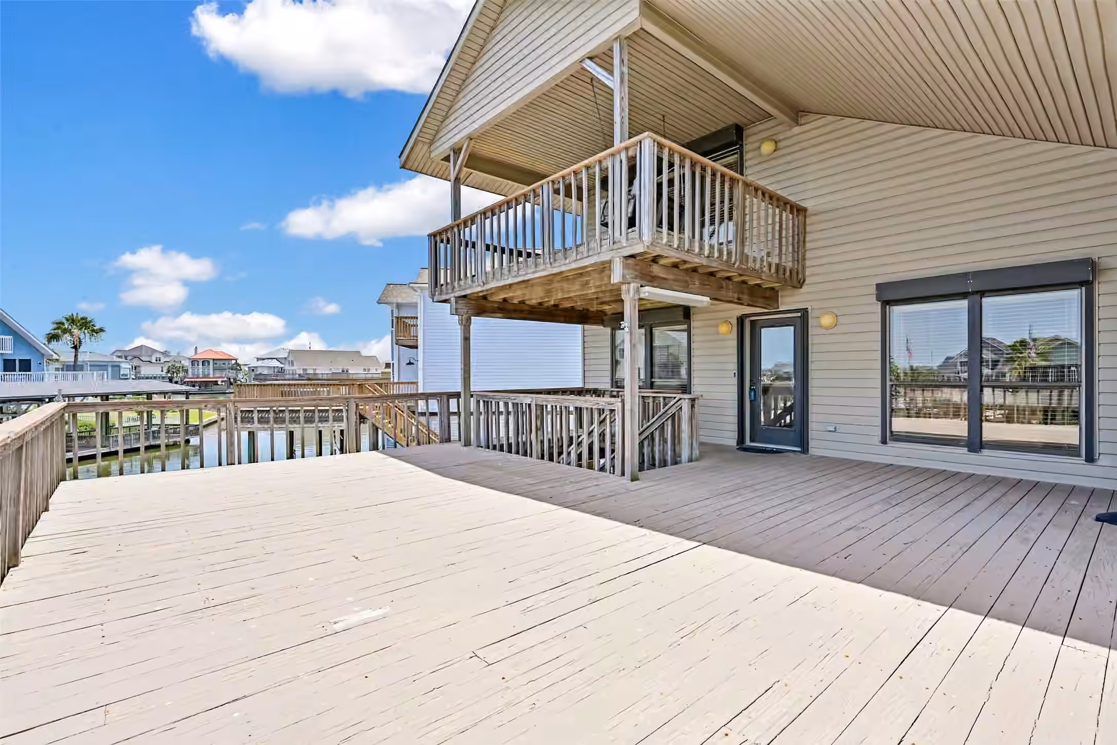 Photo 7 of 214 Easterly Drive, Tiki Island, TX