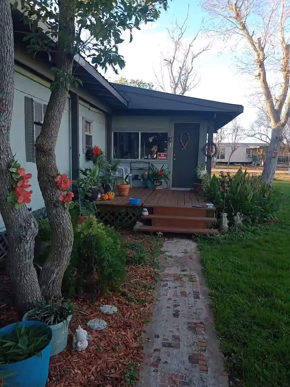 Photo of 6004 Pine Street, Brazoria, TX